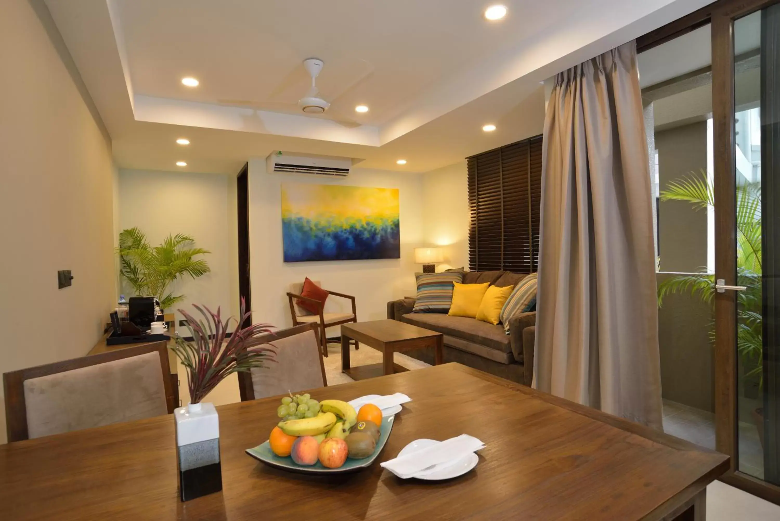 Living room in The Somerset Hotel Living room in The Somerset Hotel