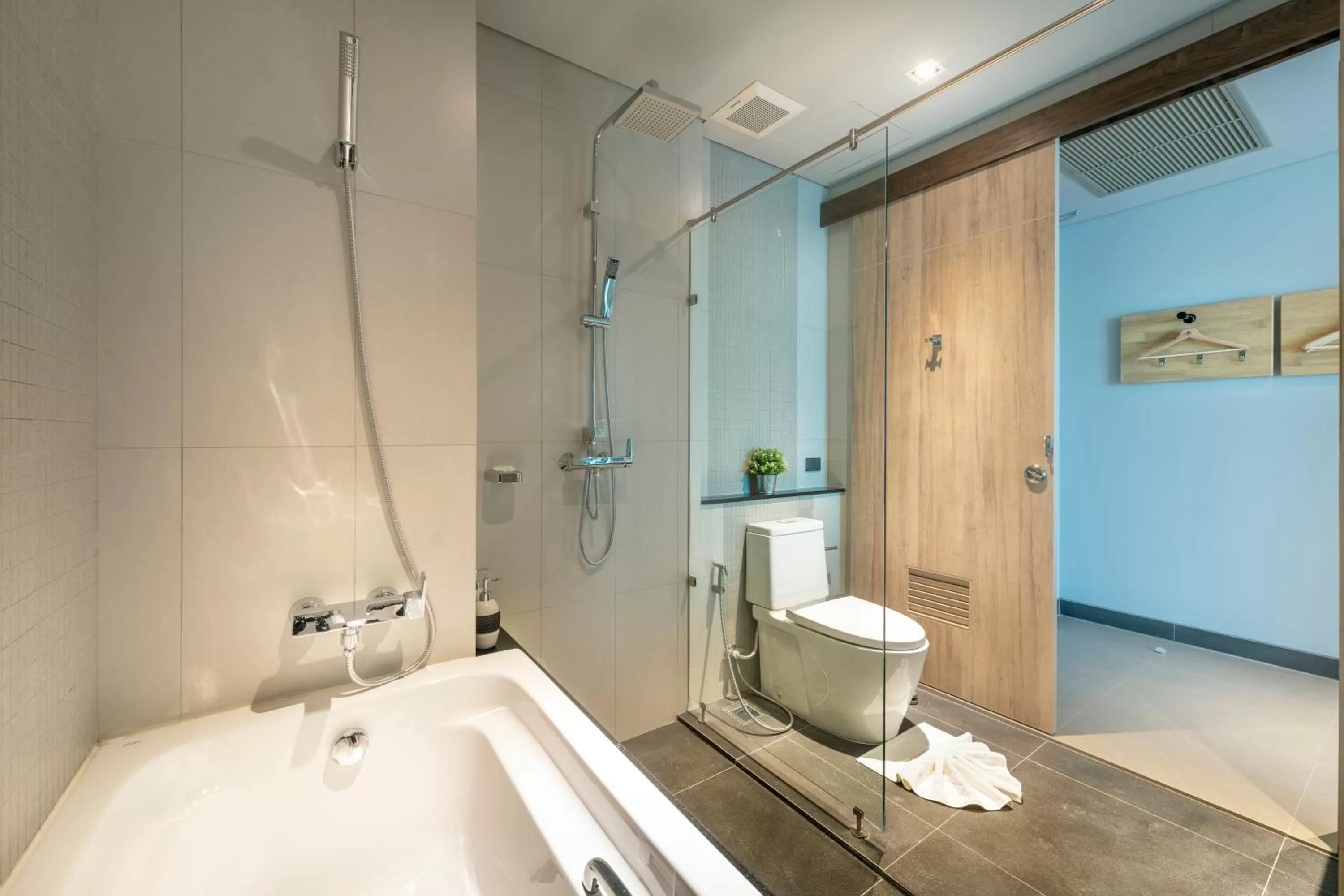 Toilet in AisanA Hotel Korat