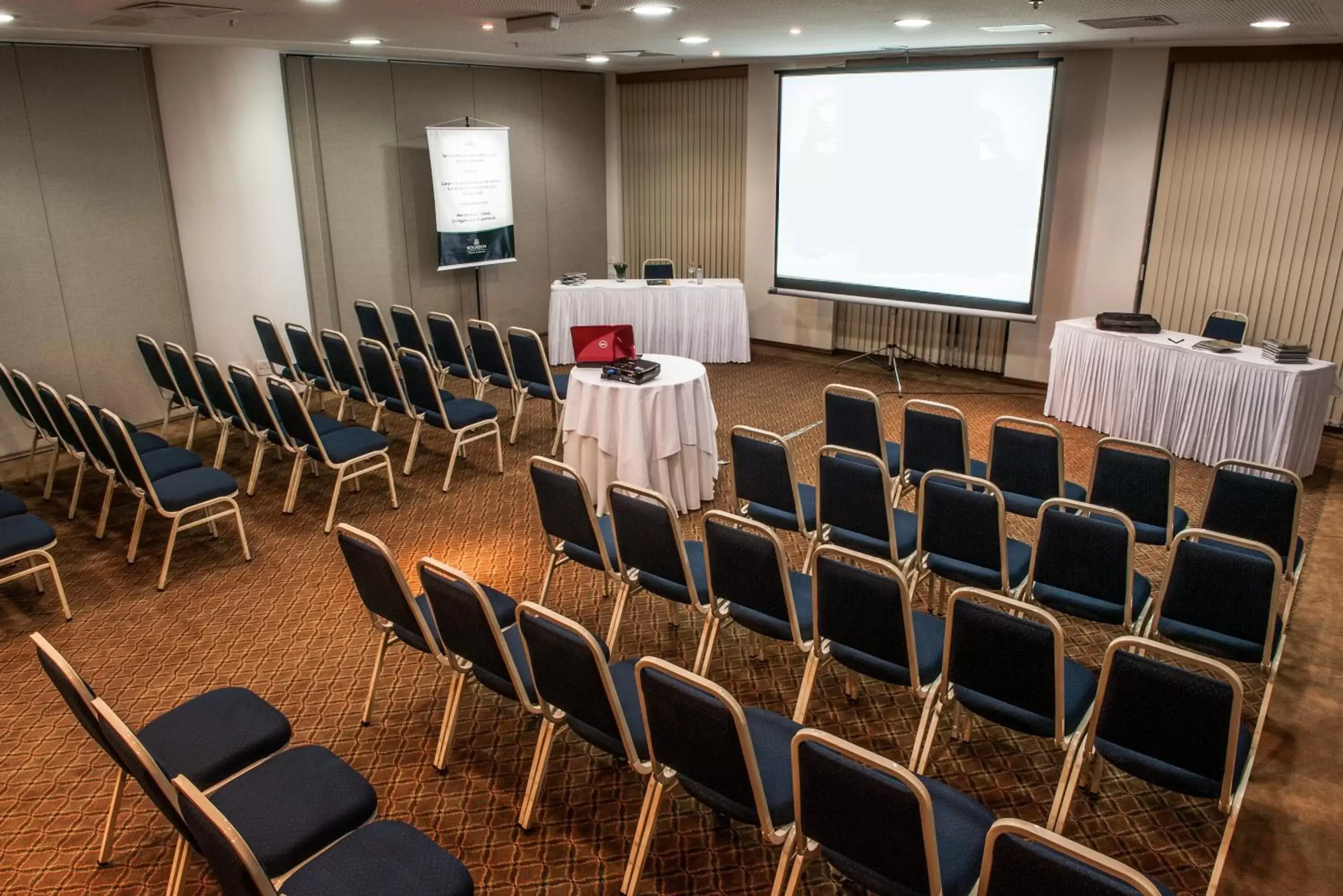 Banquet/Function facilities, Business Area/Conference Room in Bourbon Joinville Convention Hotel