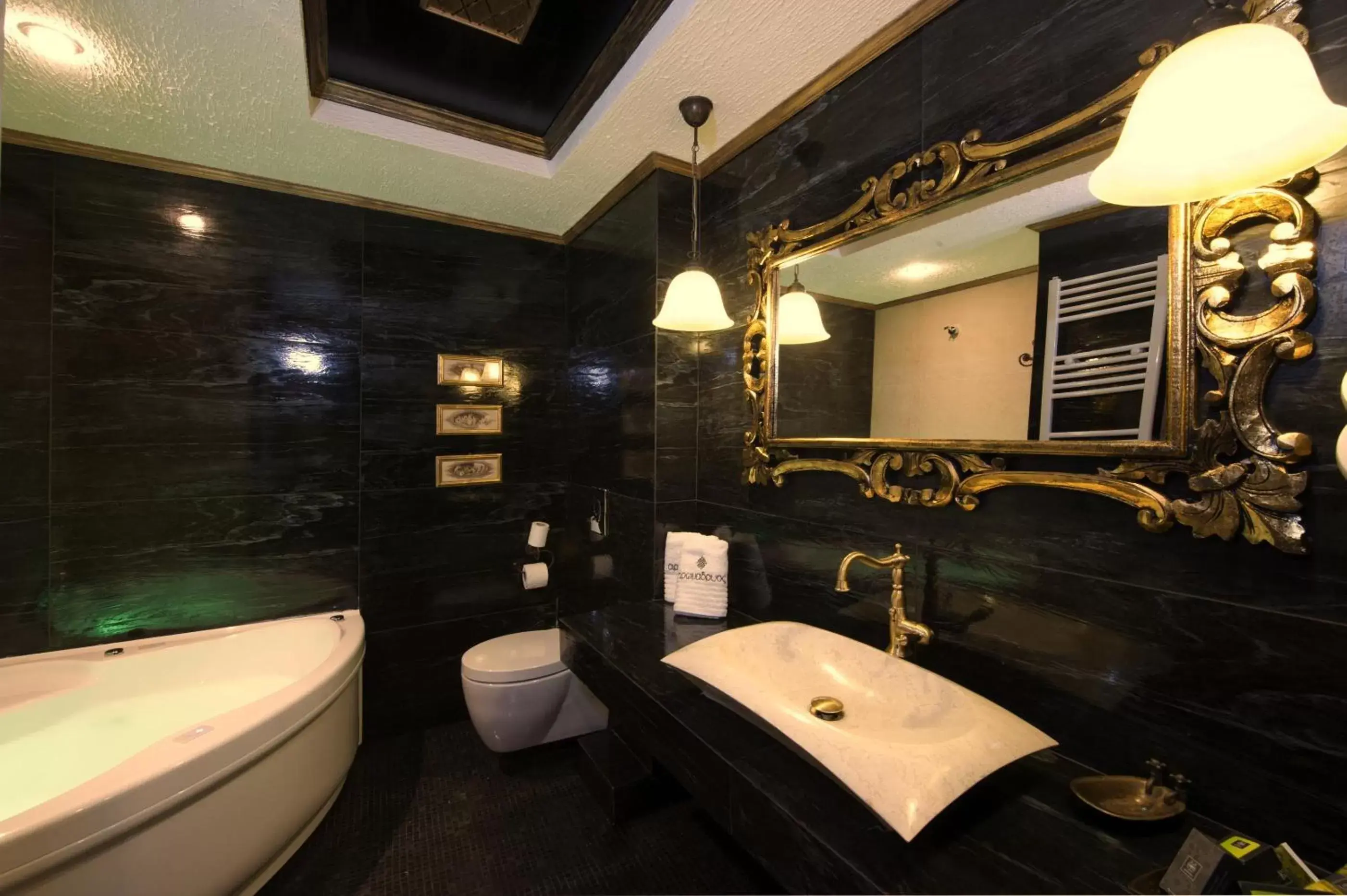 Bathroom in AROMA DRYOS SPA & ECO Hotel