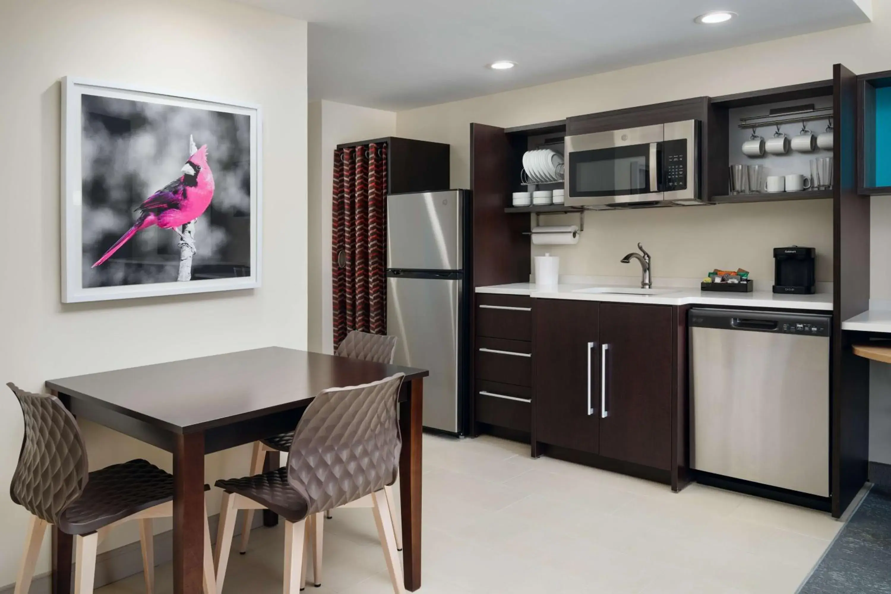 Kitchen or kitchenette, Kitchen/Kitchenette in Home2 Suites By Hilton Richmond Glenside