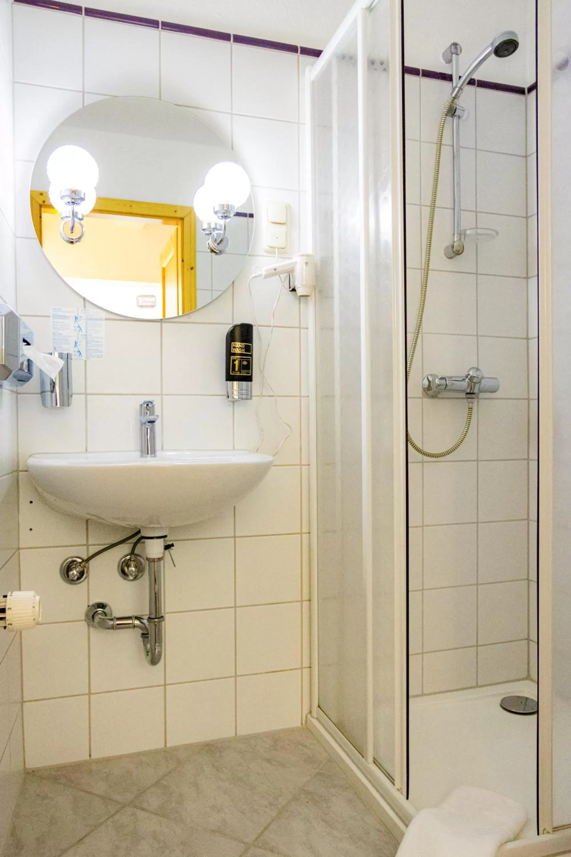 Bathroom in Hotel & Restaurant Brauner Hirsch Osterwieck