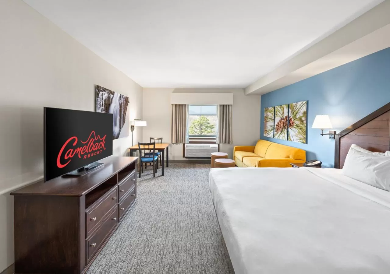 Other, Bed in Camelback Resort