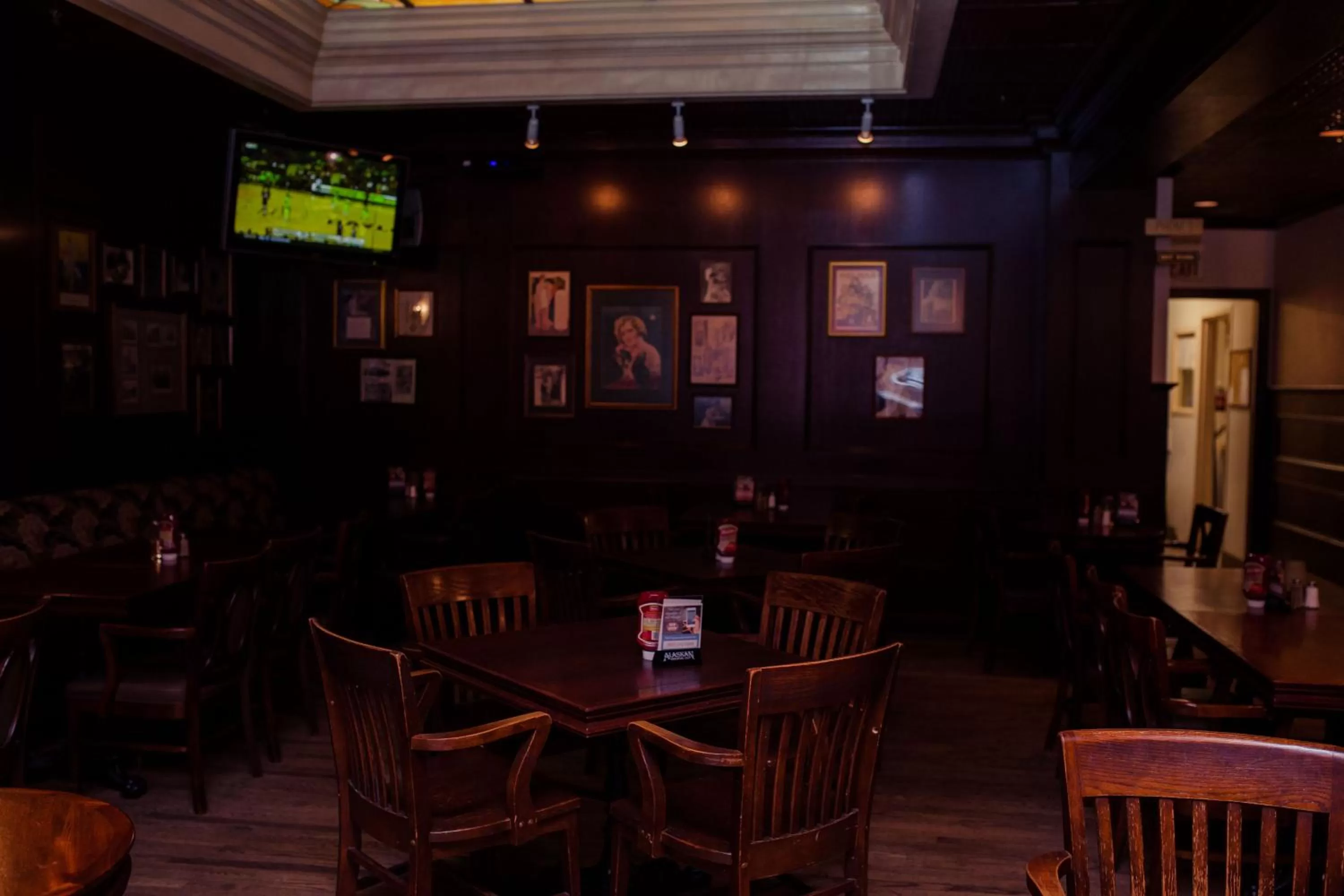 Lounge or bar in Gilmore Hotel, Trademark Collection by Wyndham