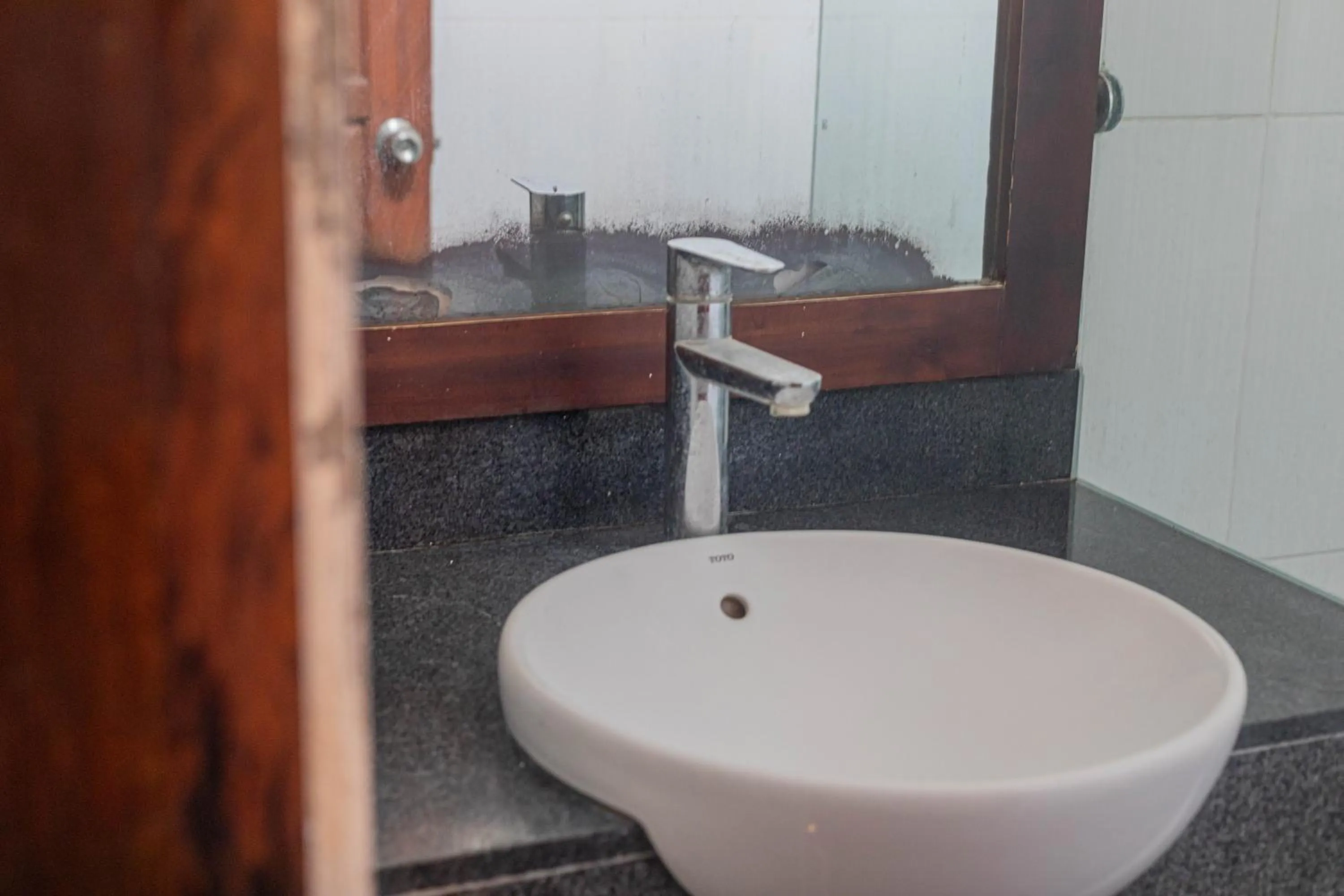 Bathroom in Puri Mango Guest House Sanur