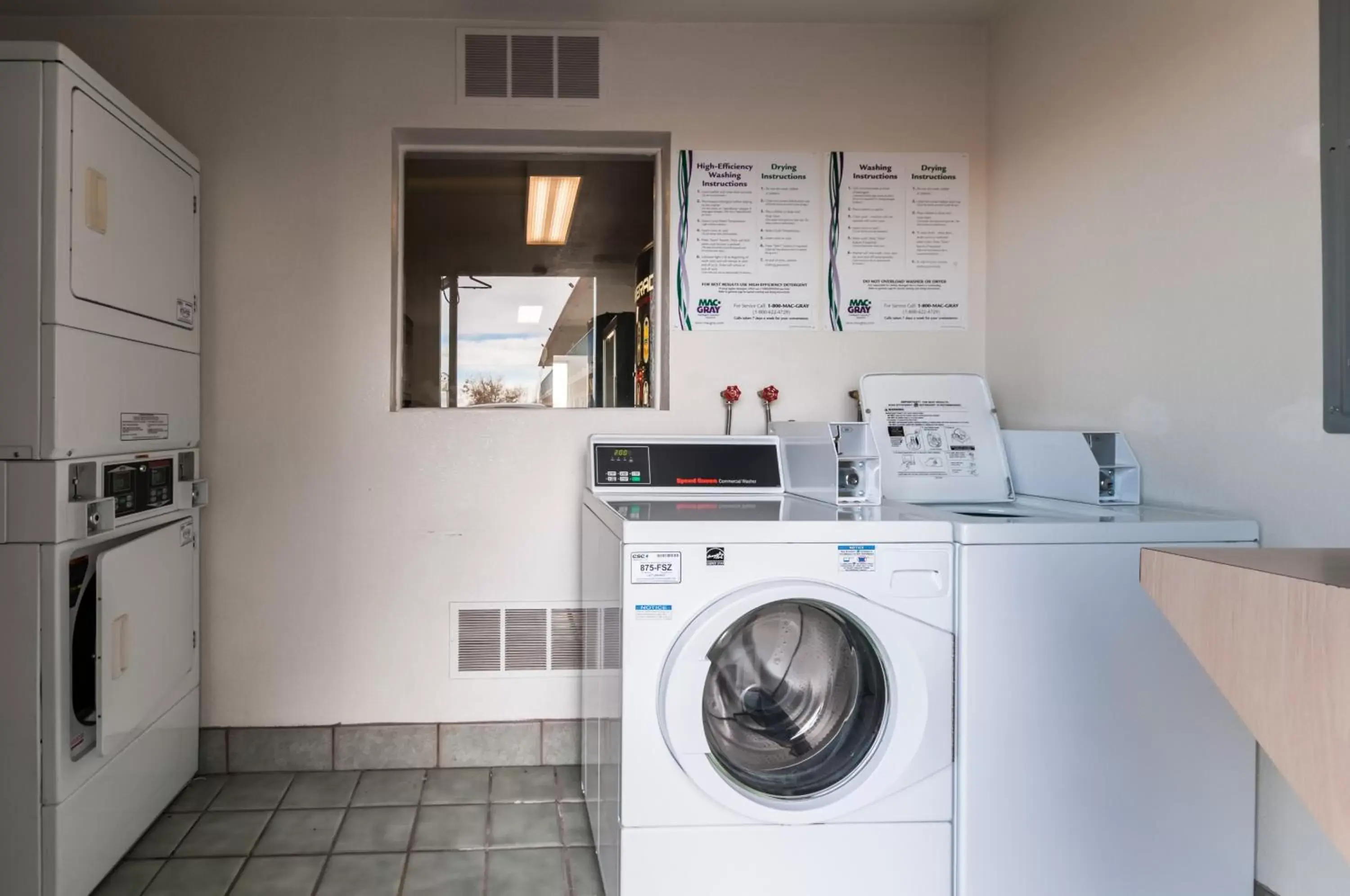 Area and facilities, Kitchen/Kitchenette in Motel 6-Green River, UT