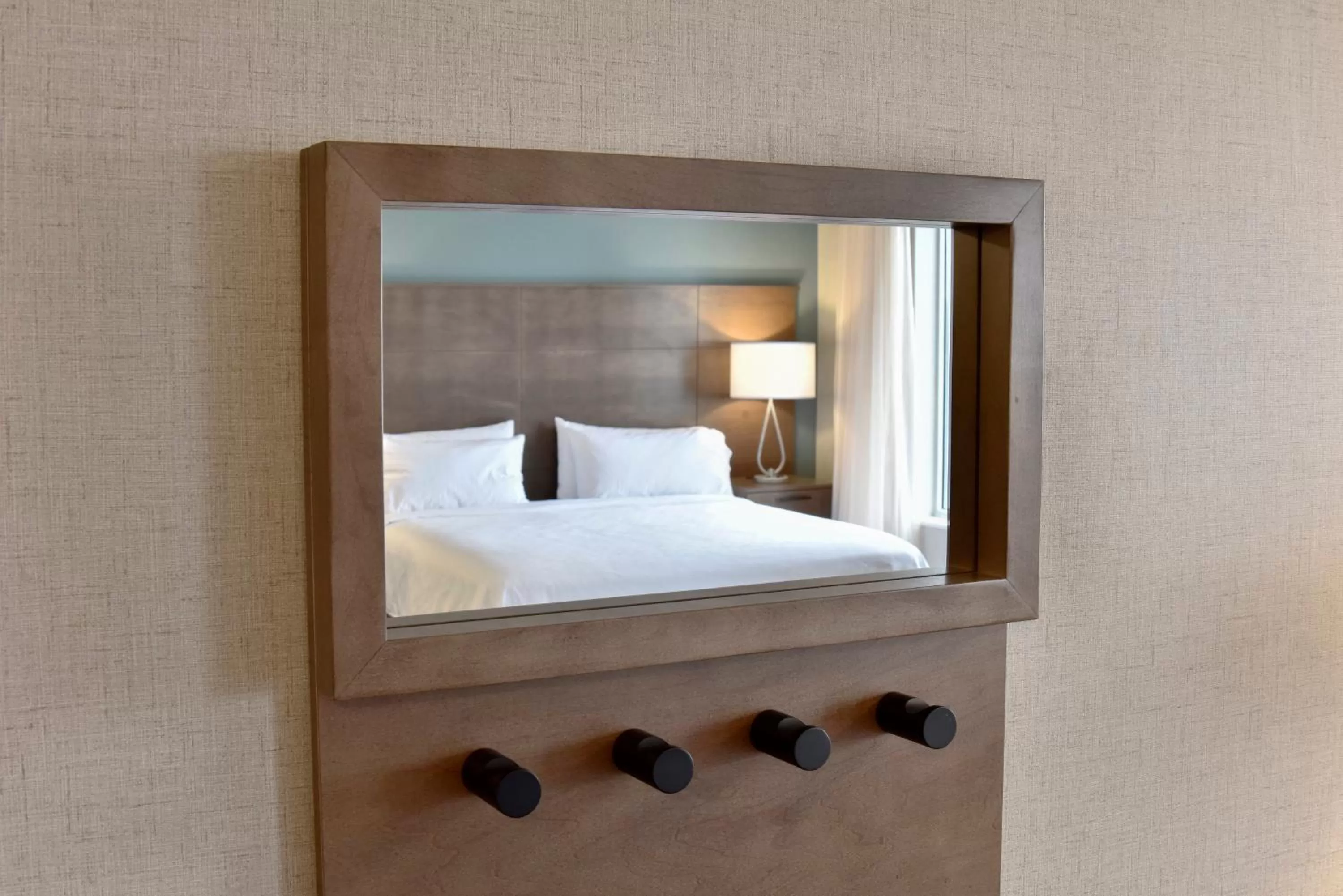 Photo of the whole room, Bed in Staybridge Suites - Waterloo - St. Jacobs Area