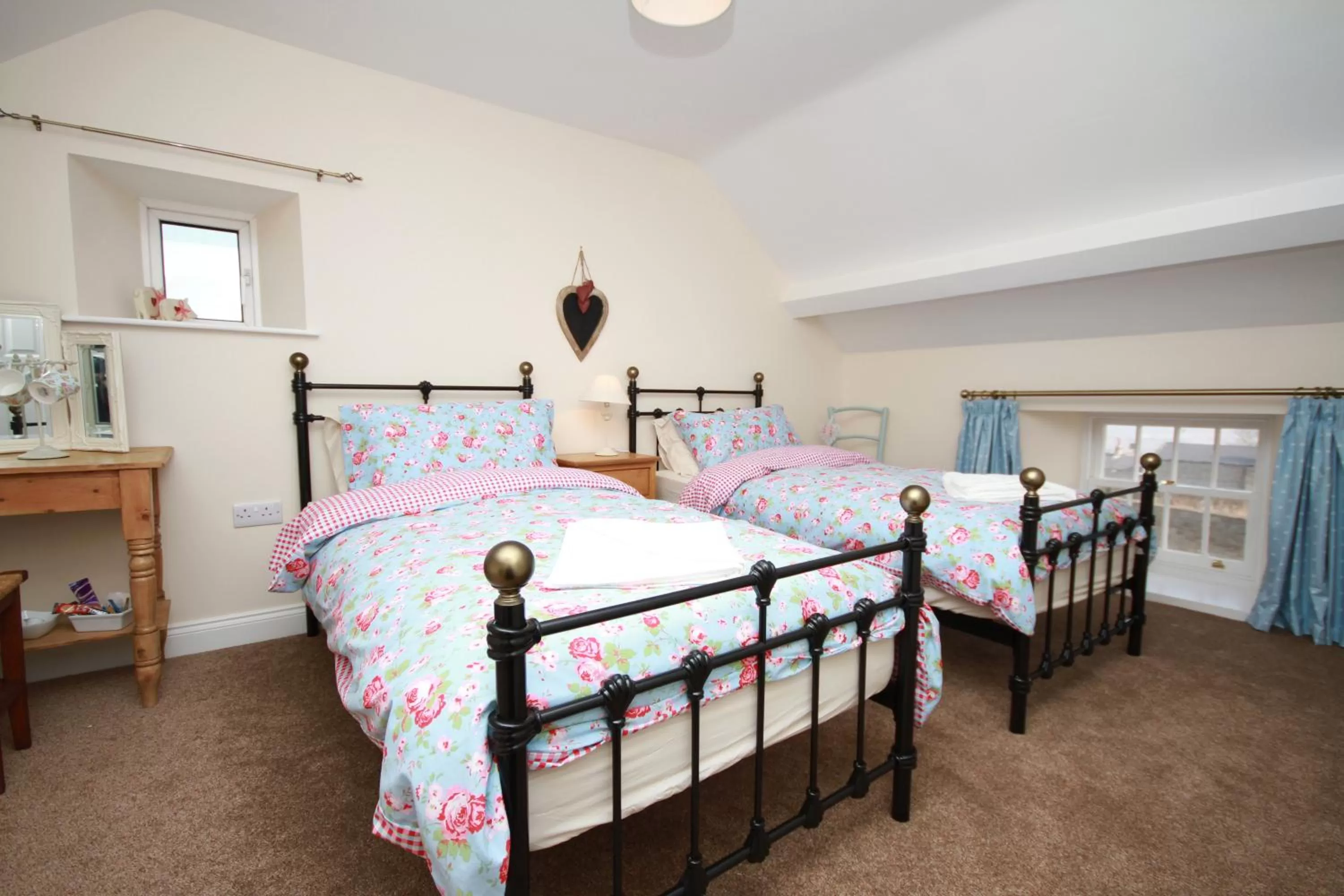 Bedroom, Bed in The Forge