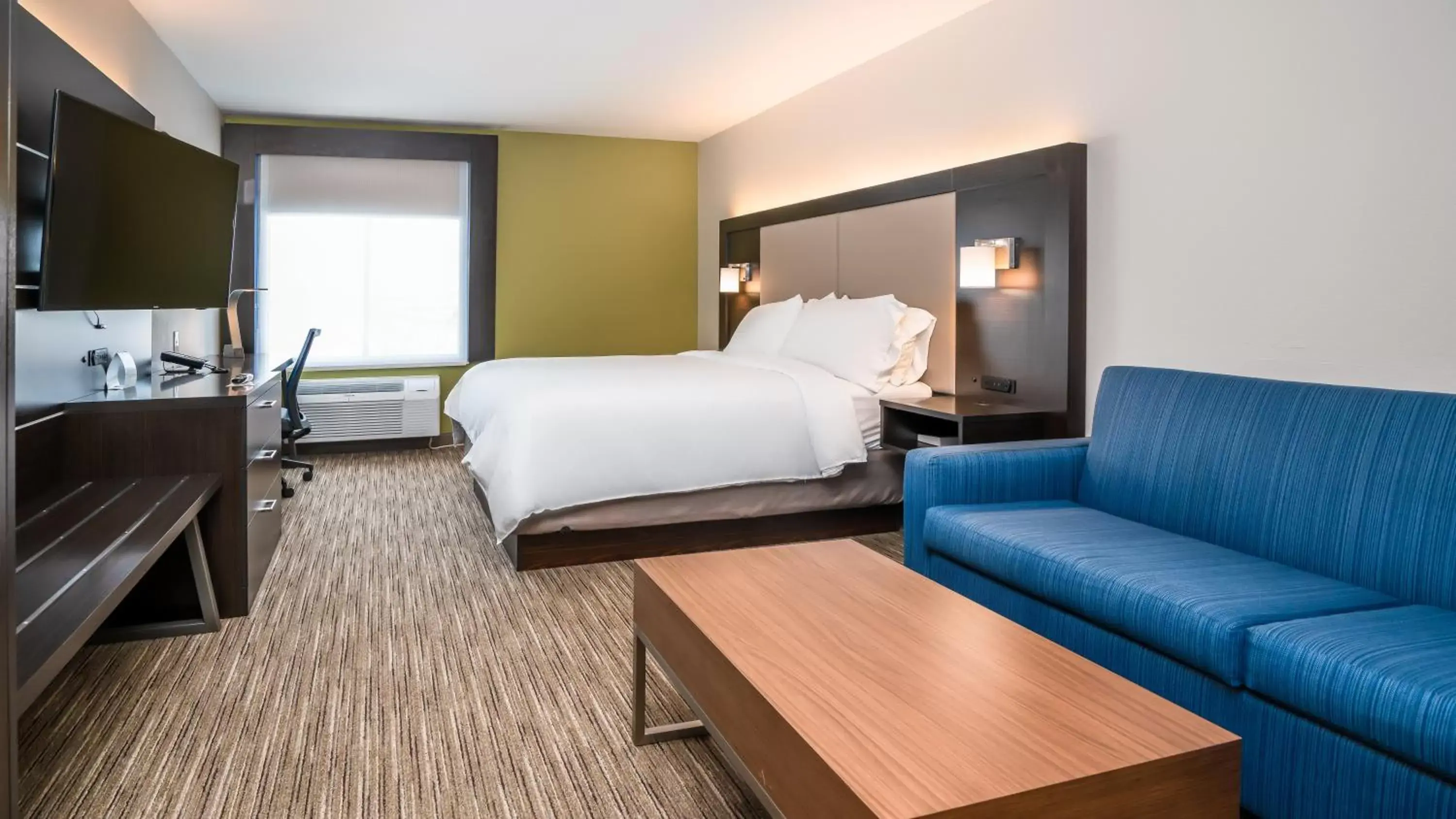 King Room - Non-Smoking in Holiday Inn Express Hotel & Suites Coon Rapids - Blaine Area, an IHG Hotel