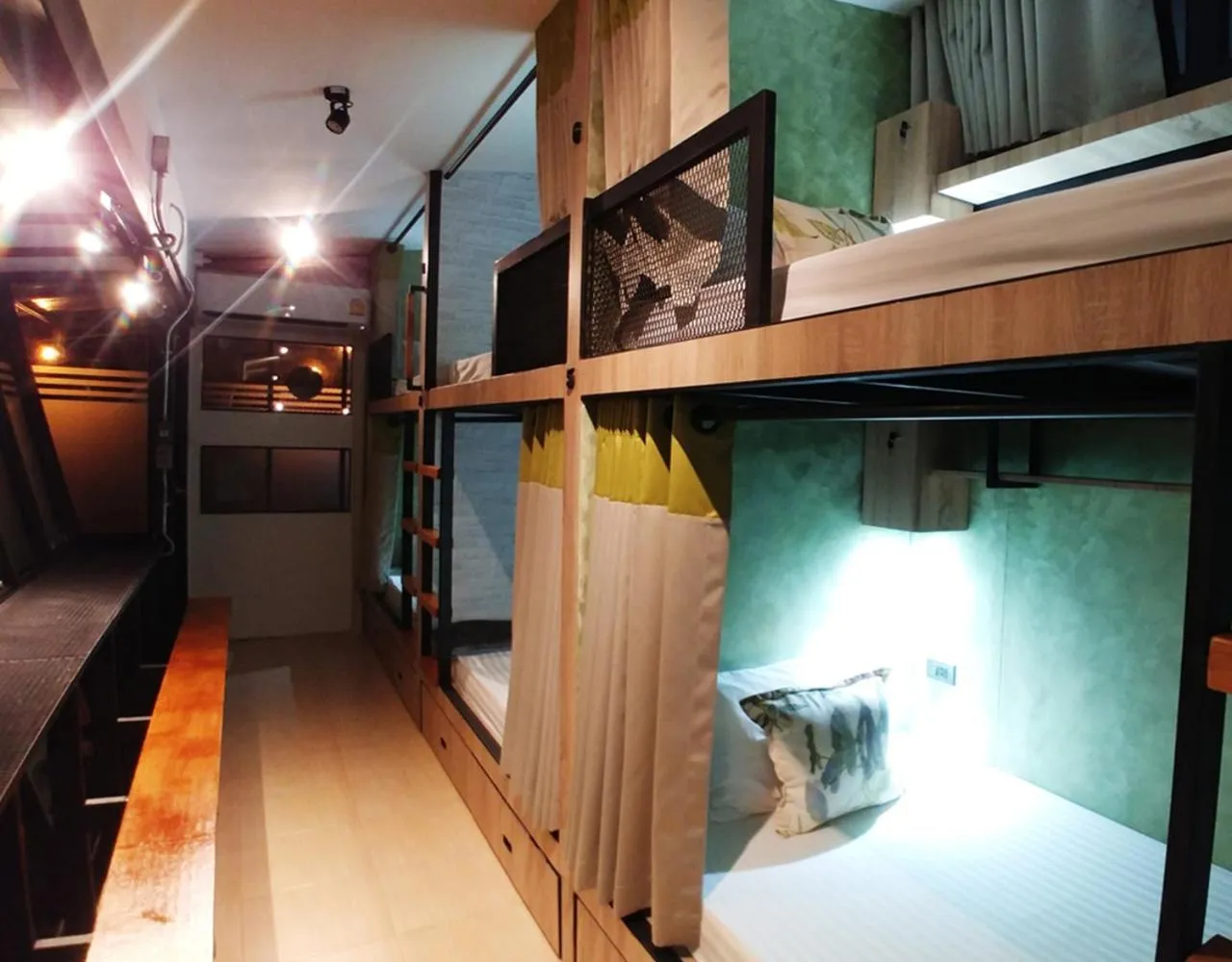 Shower in GREEN HOUSE Neo-Resotel