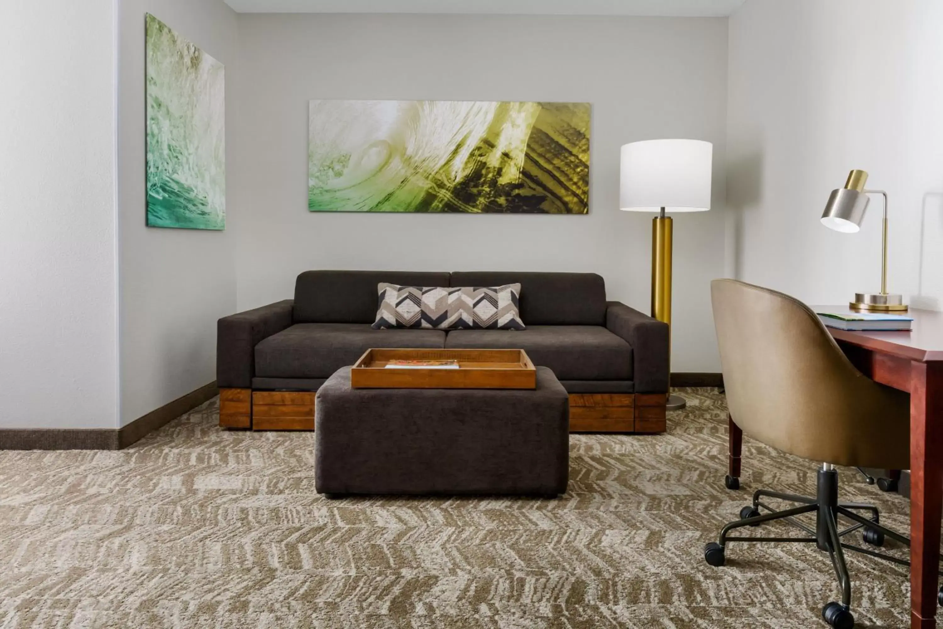 Bedroom, Seating Area in SpringHill Suites Manchester-Boston Regional Airport