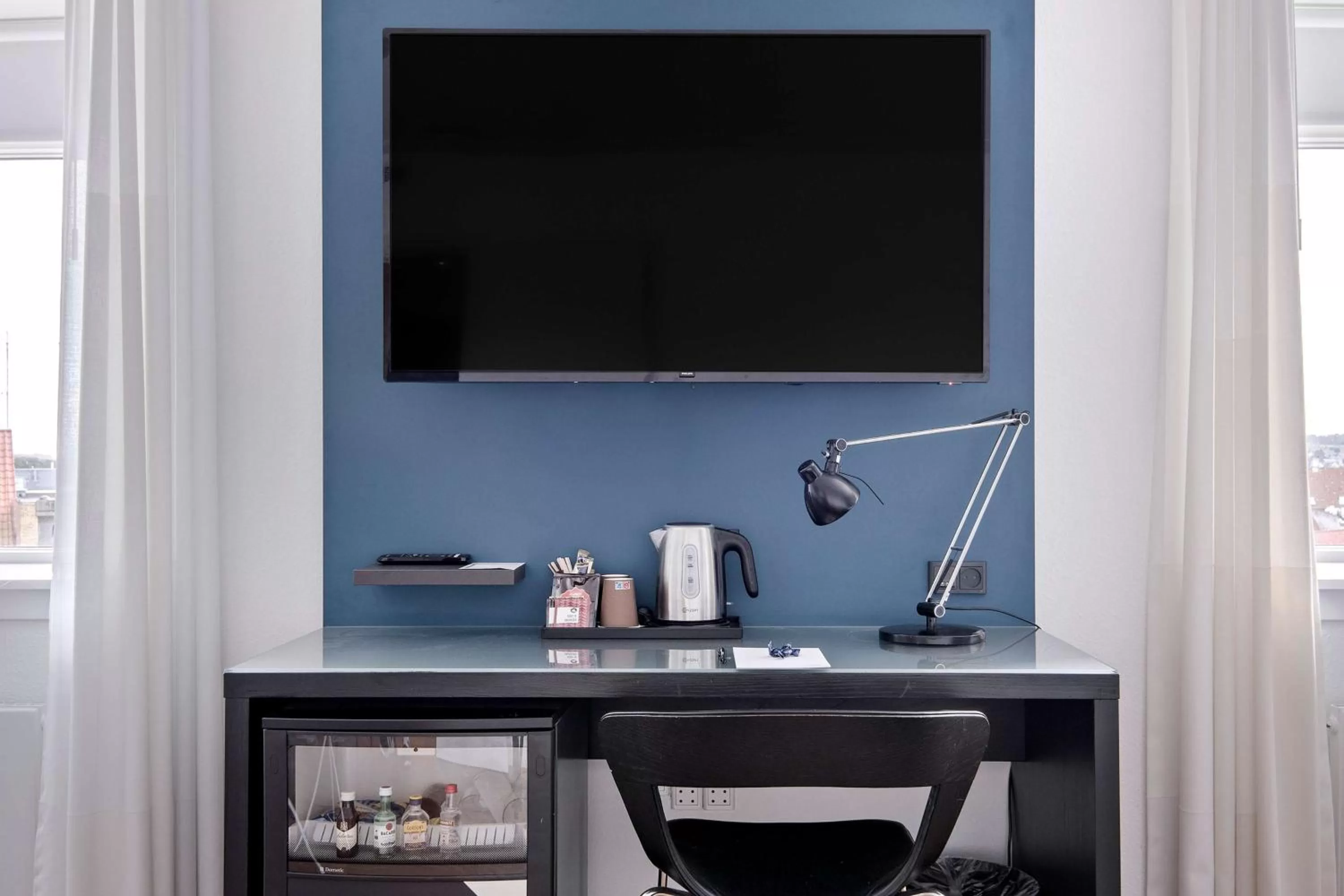 Bedroom, TV/Entertainment Center in Best Western Plus Hotel Svendborg