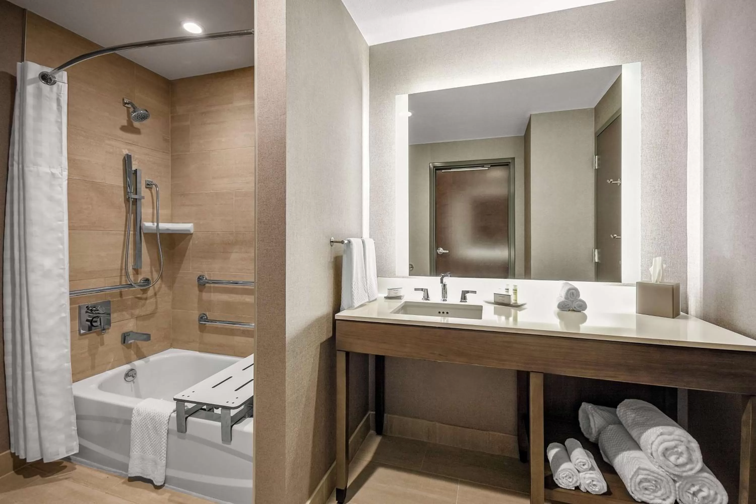 Bathroom in Embassy Suites by Hilton Jonesboro Red Wolf Convention Center