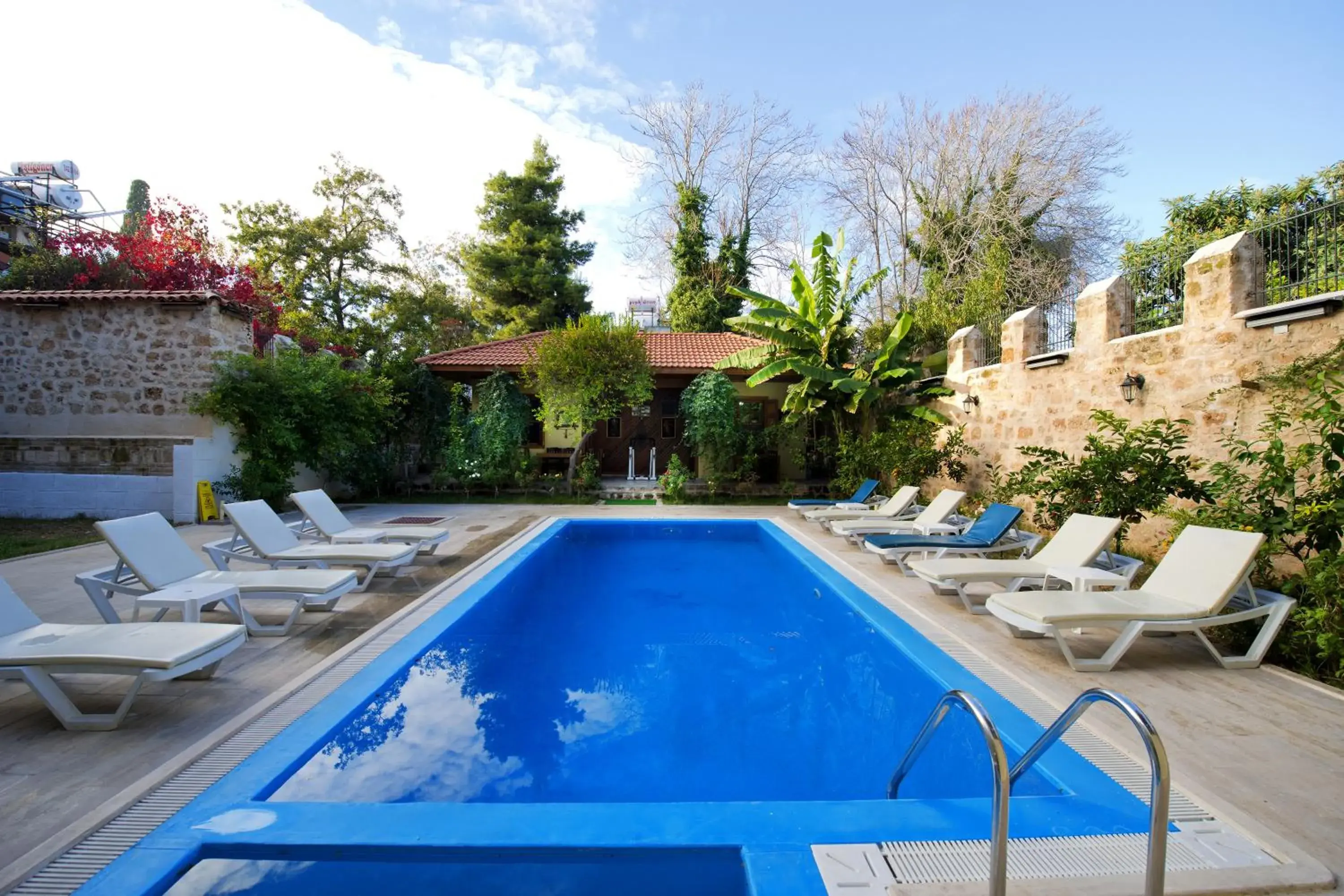 Garden, Swimming Pool in Hadrian Gate Hotel