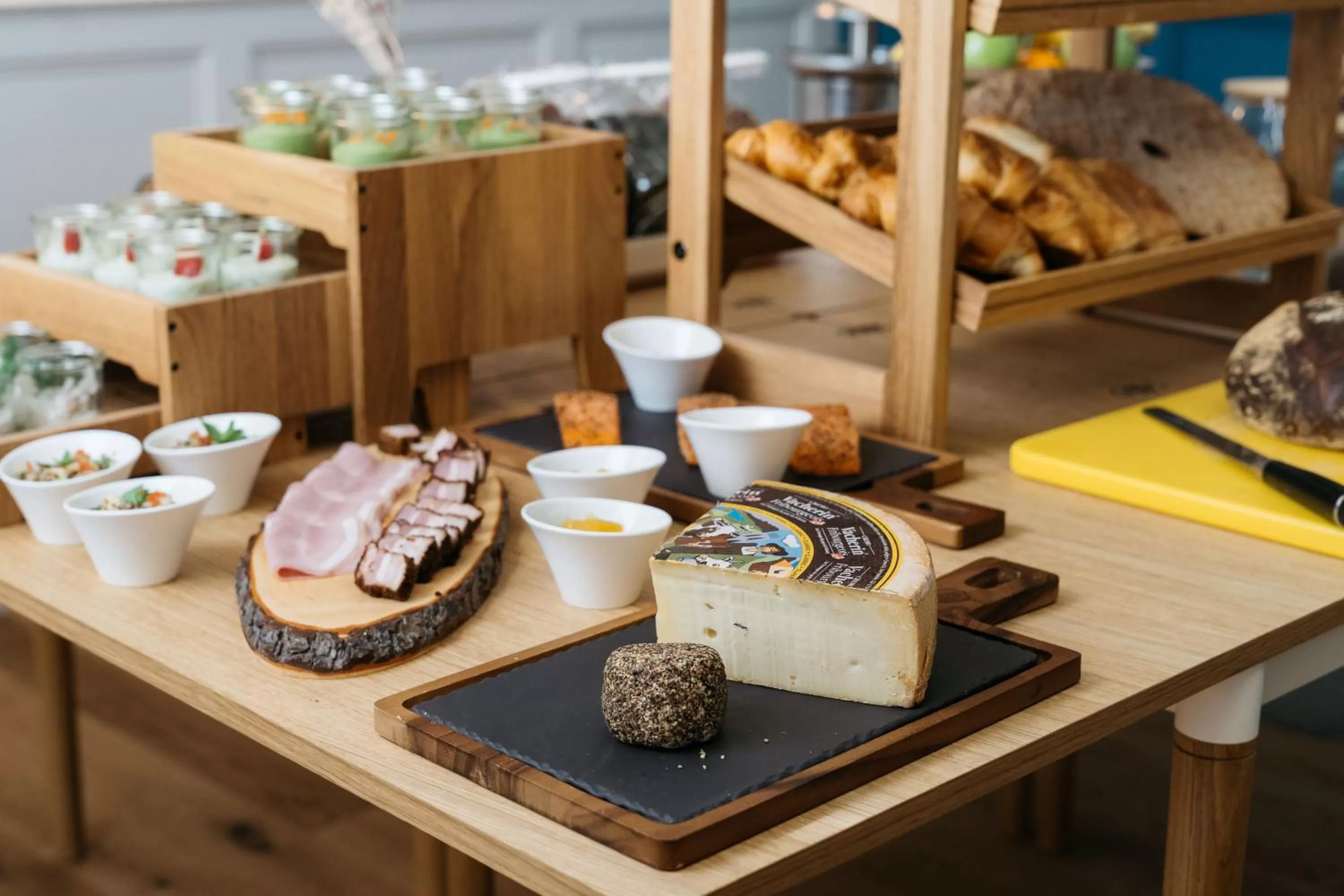 Buffet breakfast in Hemma