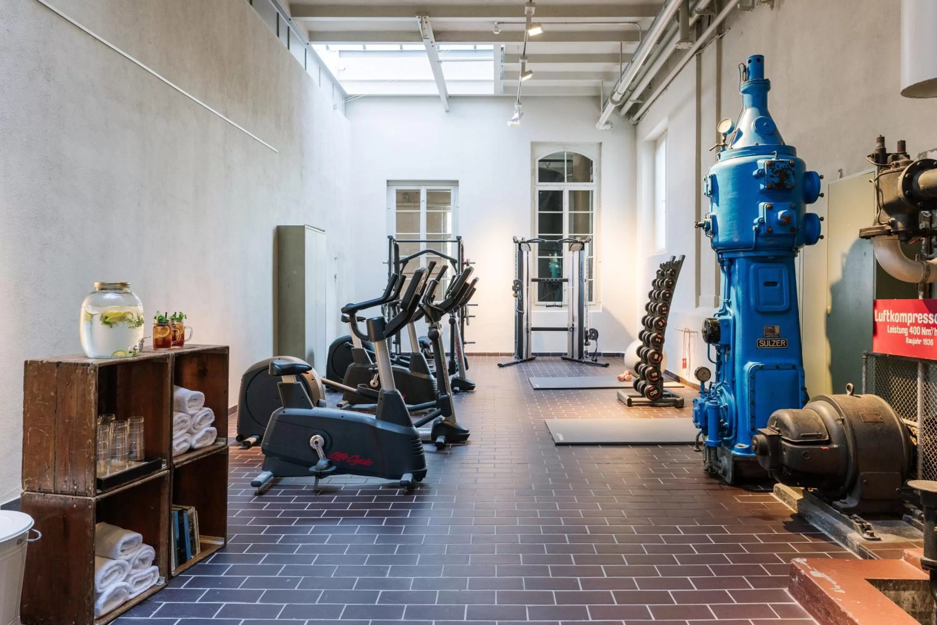 Fitness centre/facilities in B2 Hotel Zürich