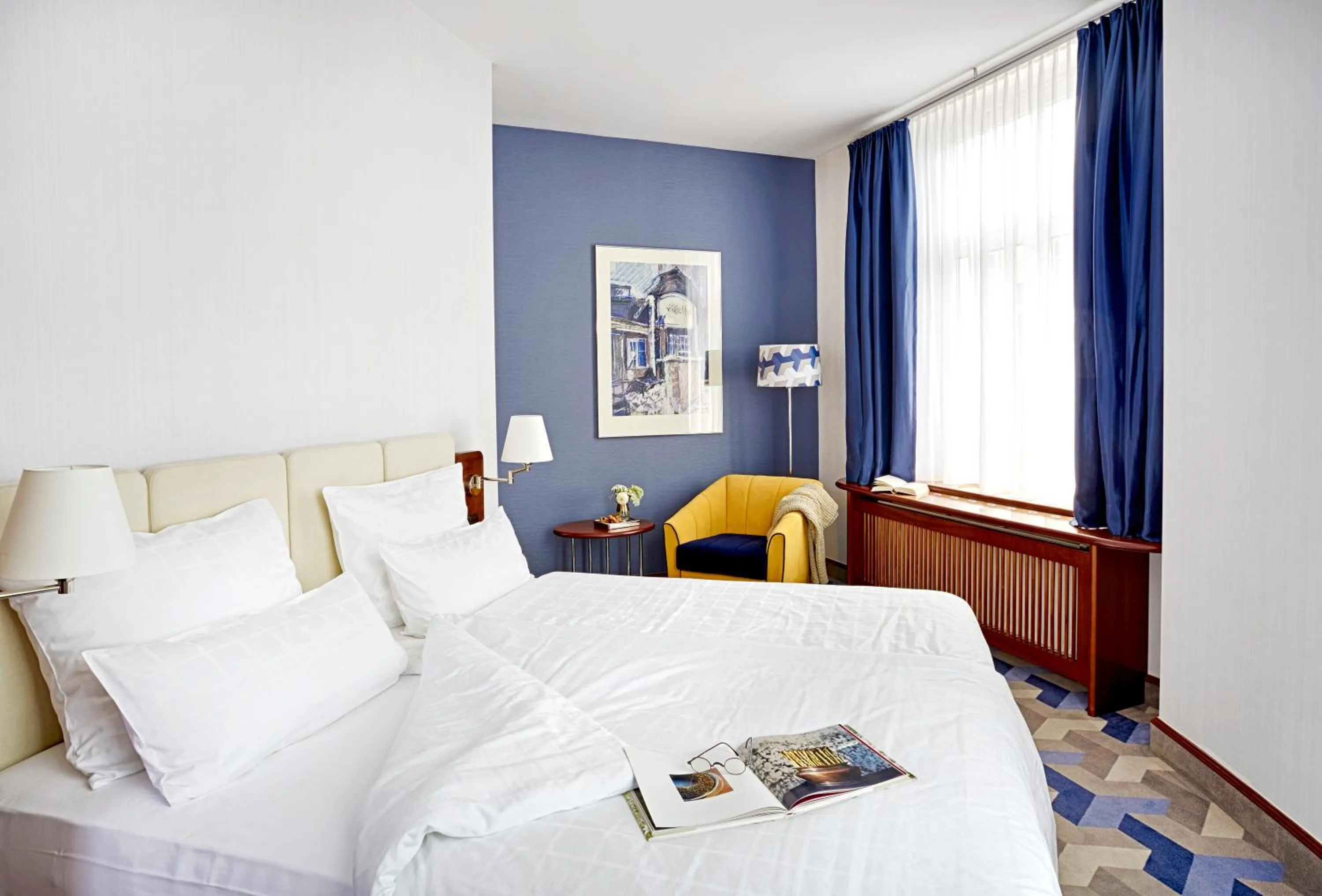 Photo of the whole room, Bed in Seaside Park Hotel Leipzig