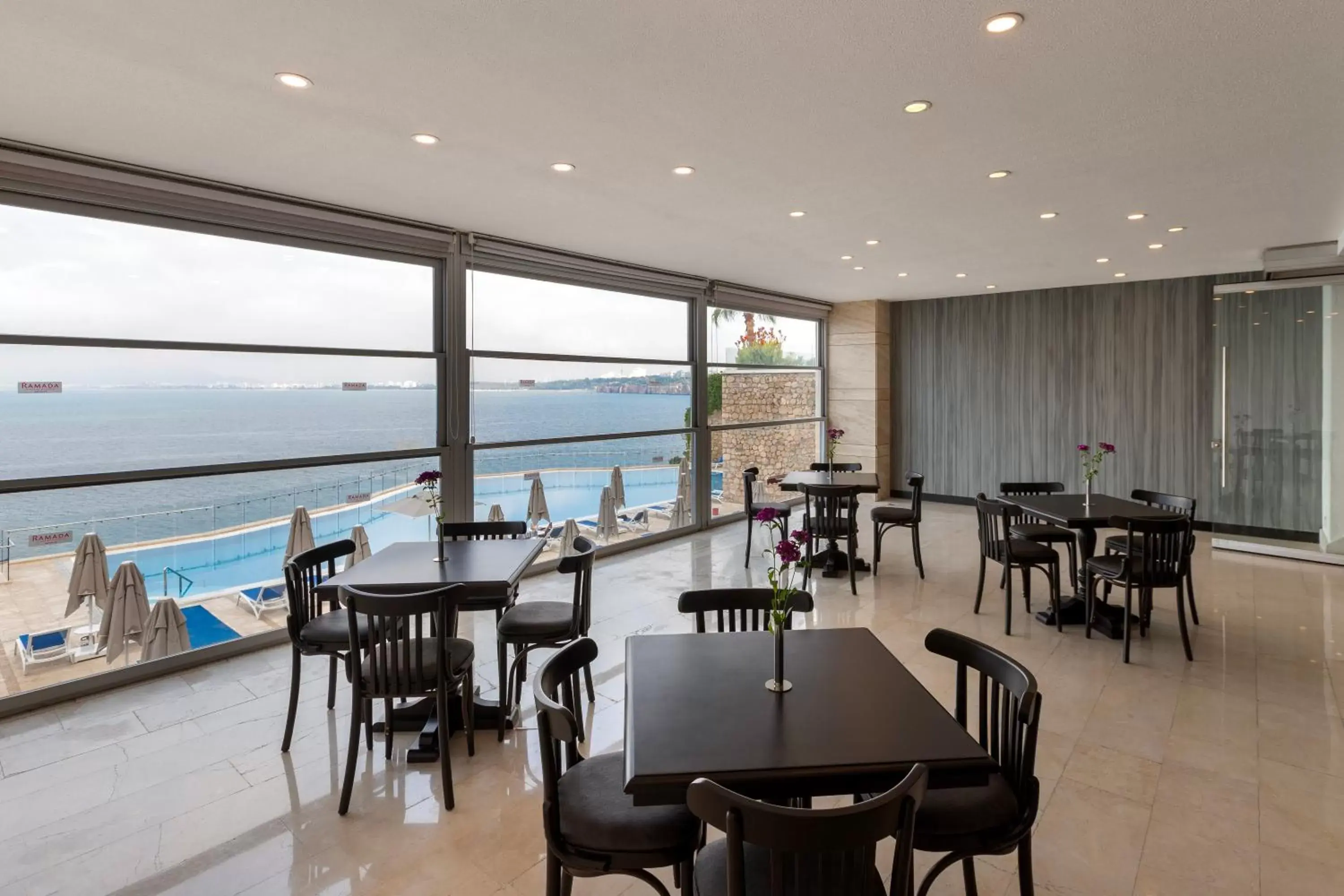 Balcony/Terrace, Restaurant/Places to Eat in Ramada Plaza Antalya