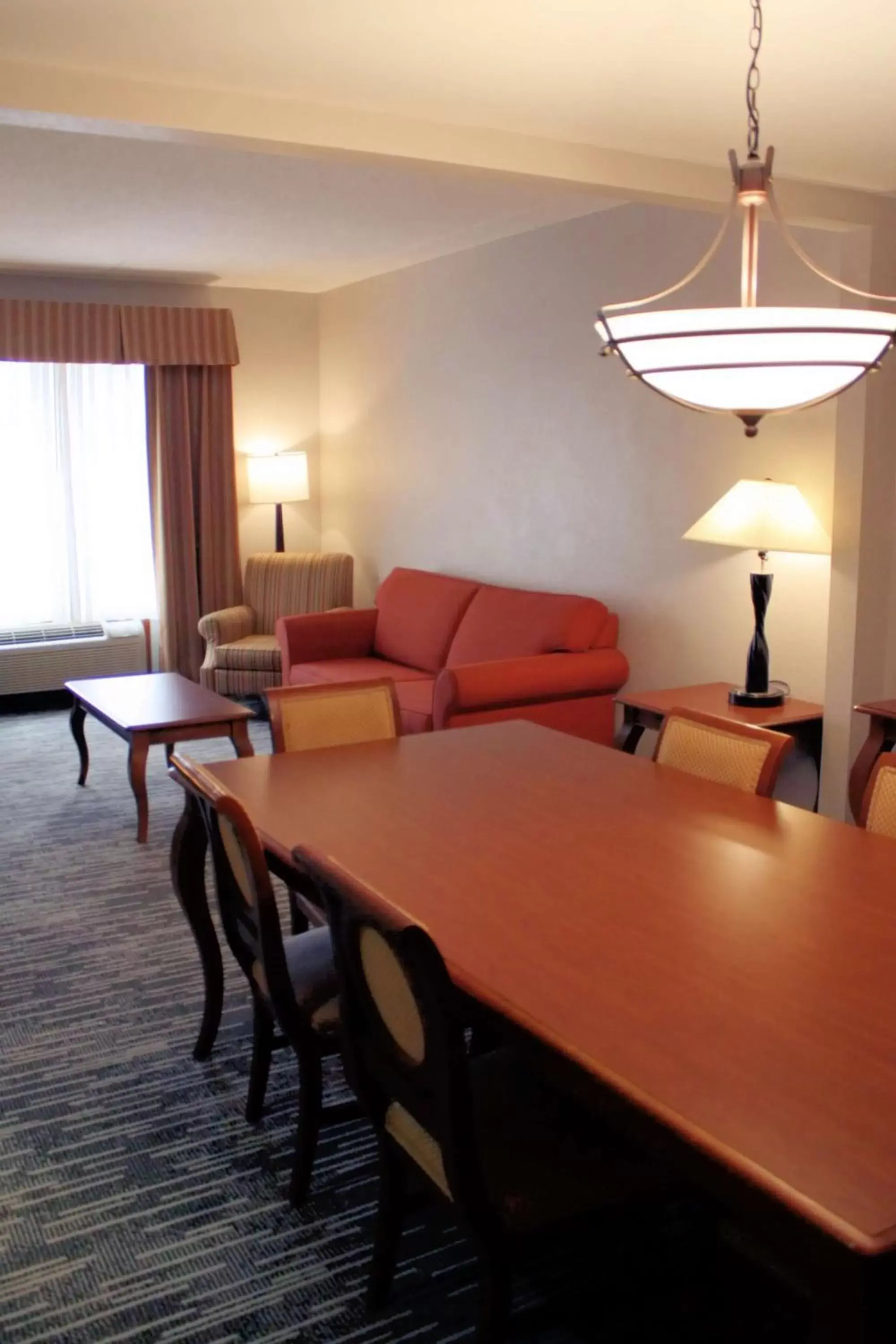 Photo of the whole room, Dining Area in Country Inn & Suites by Radisson, BWI Airport (Baltimore), MD