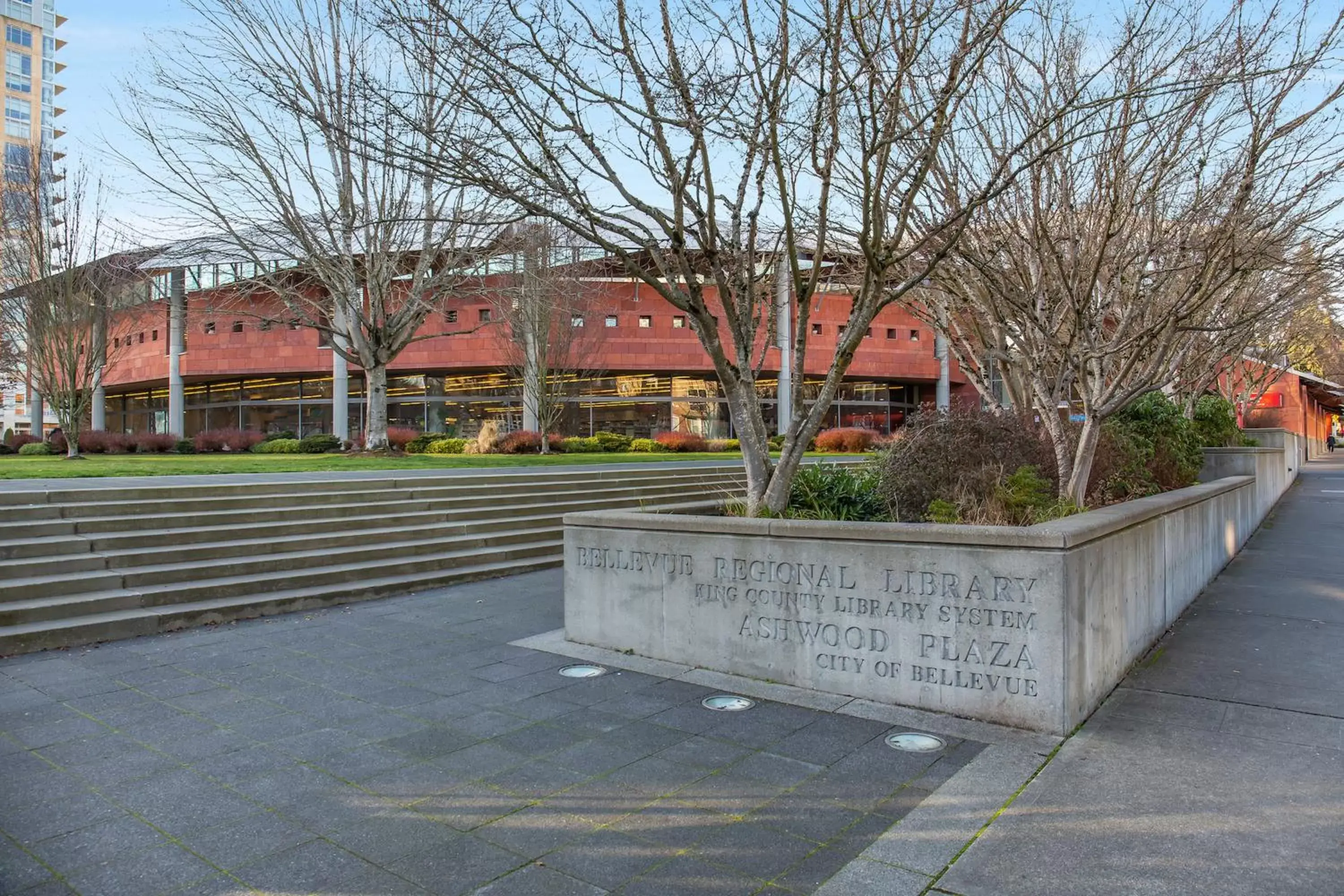 Neighbourhood, Property Building in Kasa Bellevue Seattle