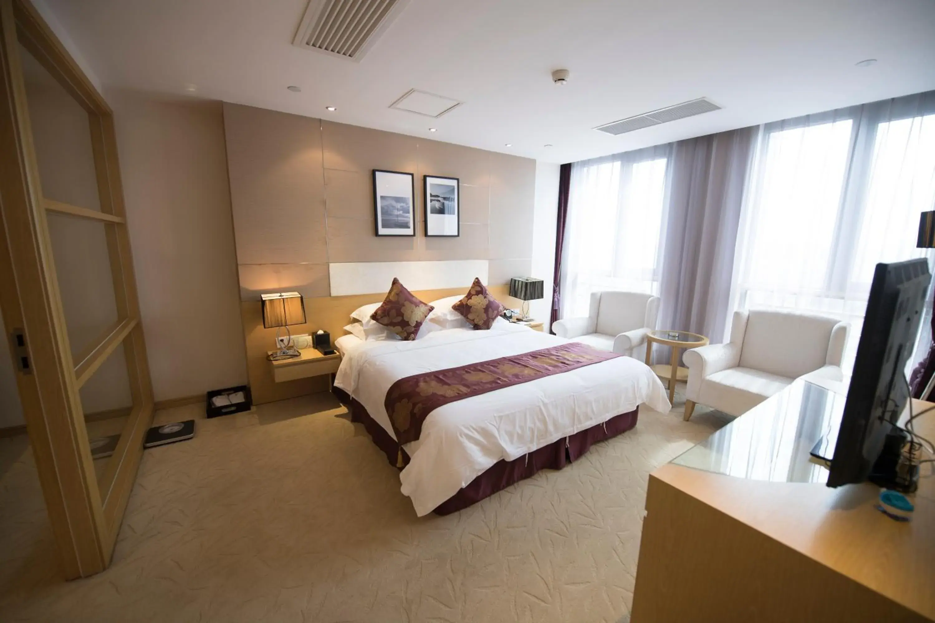 Bedroom, Bed in Suzhou Sun Plaza Hotel Bedroom, Bed in Suzhou Sun Plaza Hotel