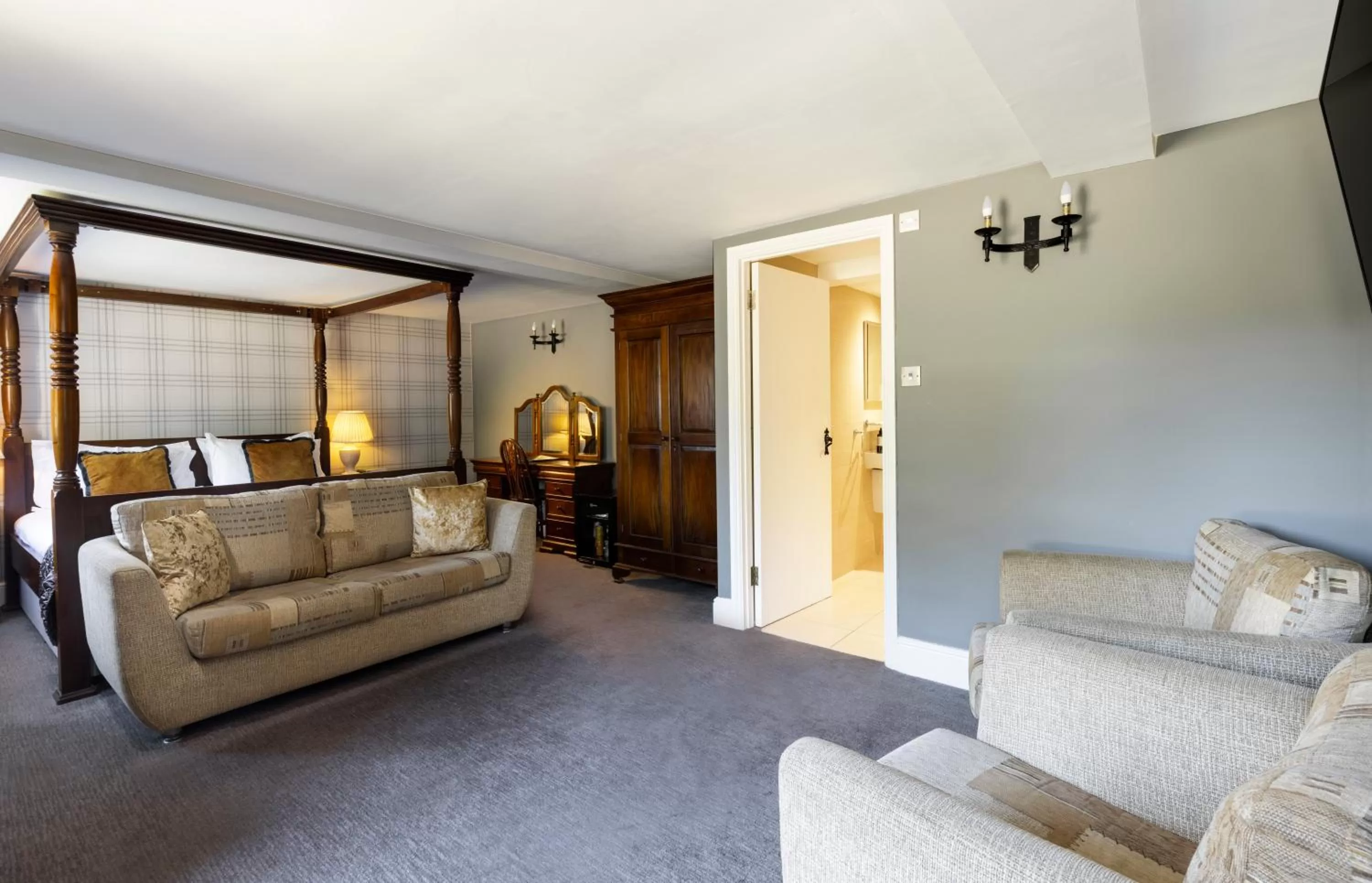 Karma Salford Hall Hotel