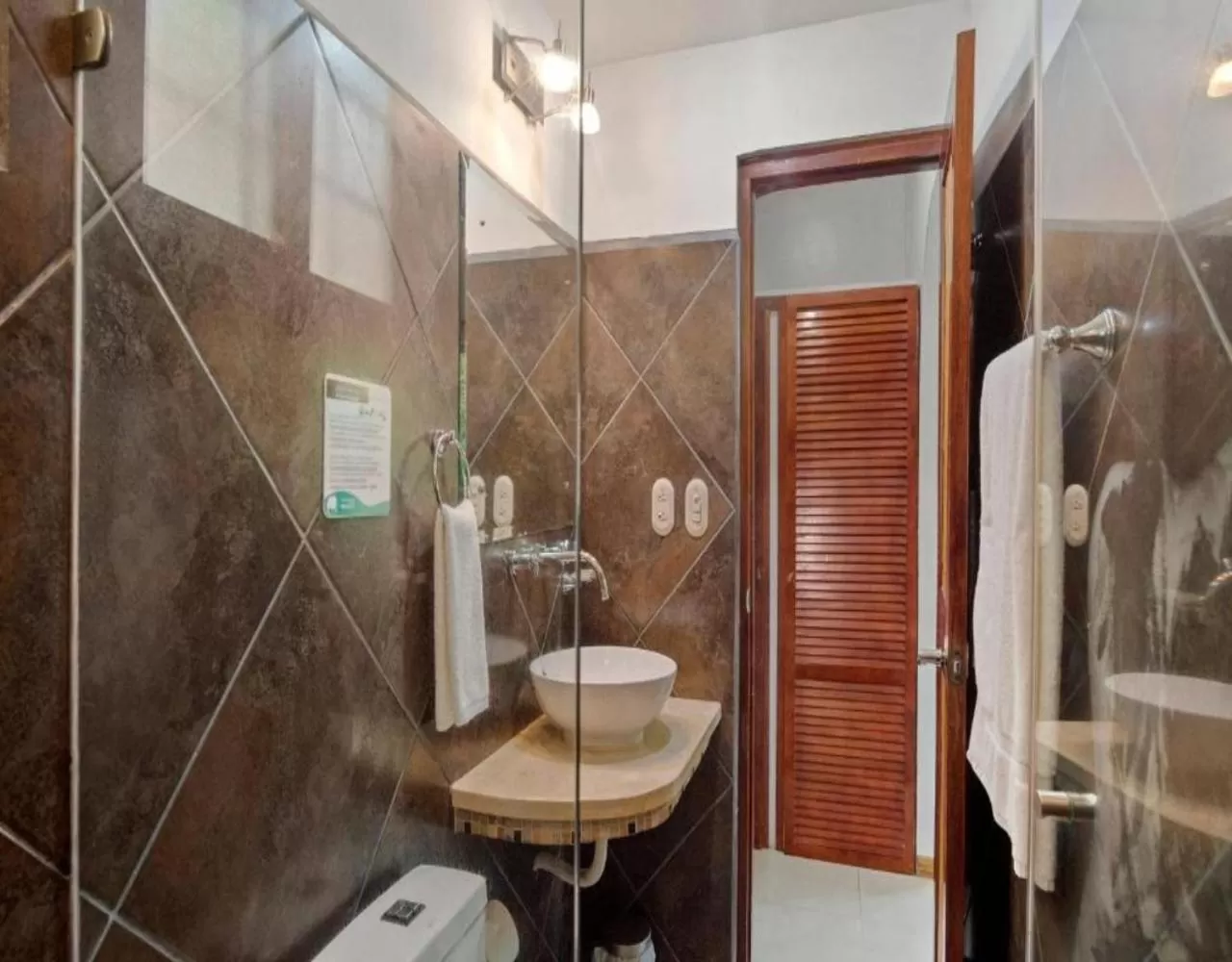 Bathroom in Hotel Arco Iris