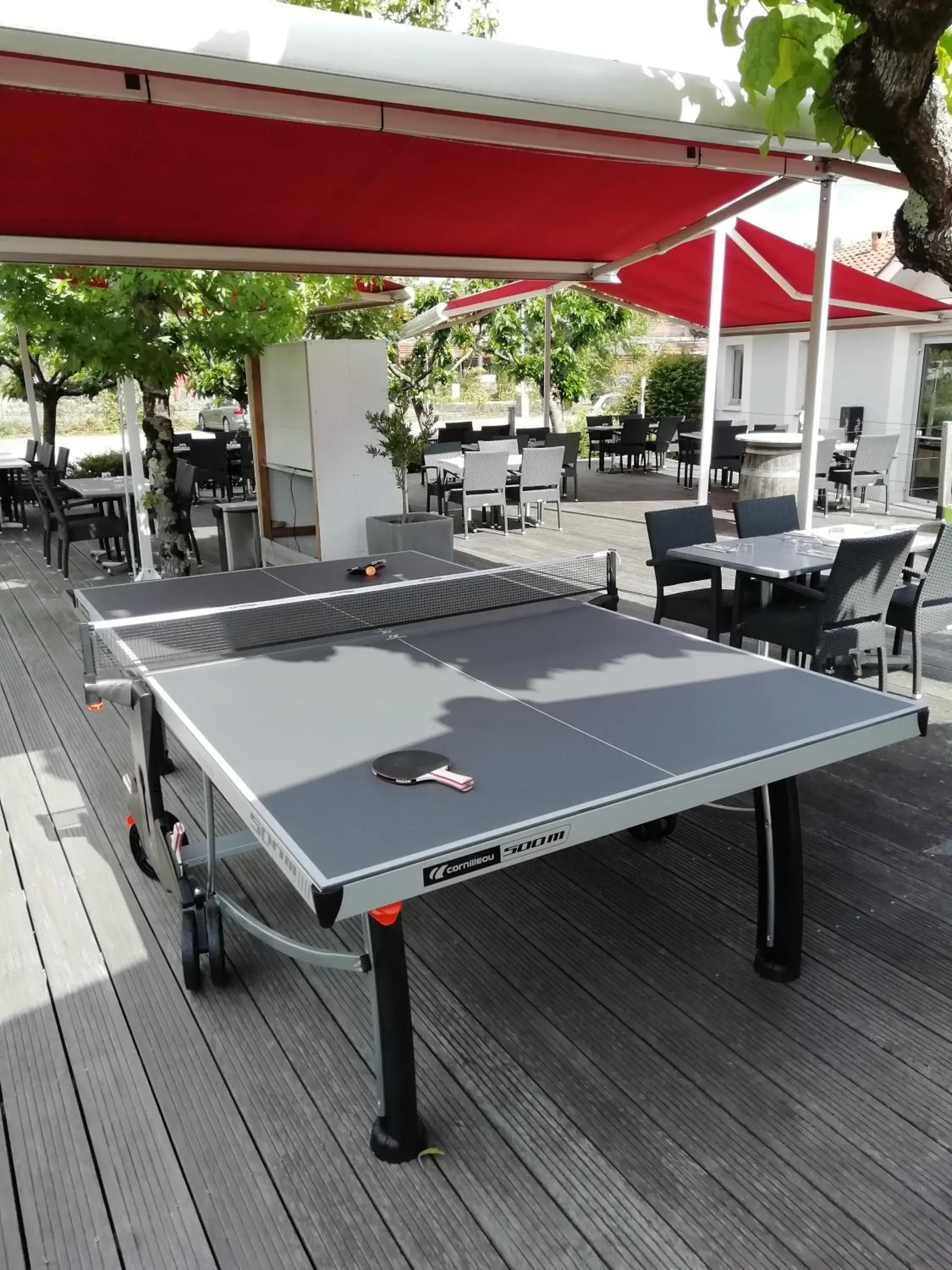 Table Tennis in The Originals City, Hôtel du Phare, Bordeaux Mérignac (Inter-Hotel)