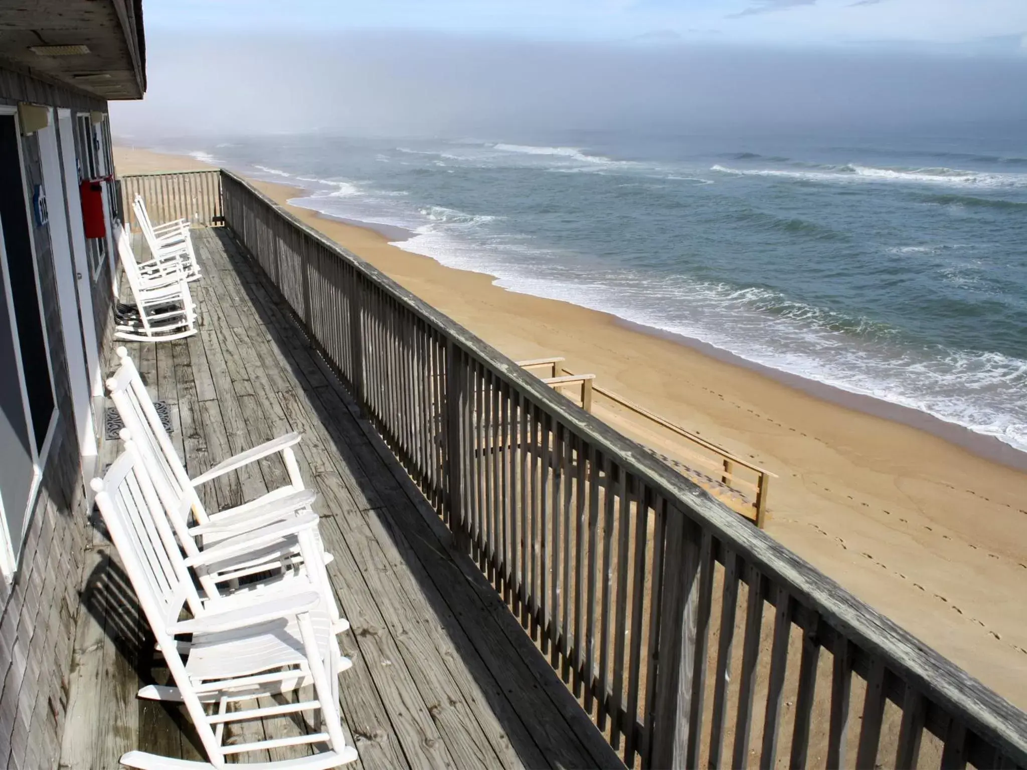 Beach, Balcony/Terrace in Cape Hatteras Motel