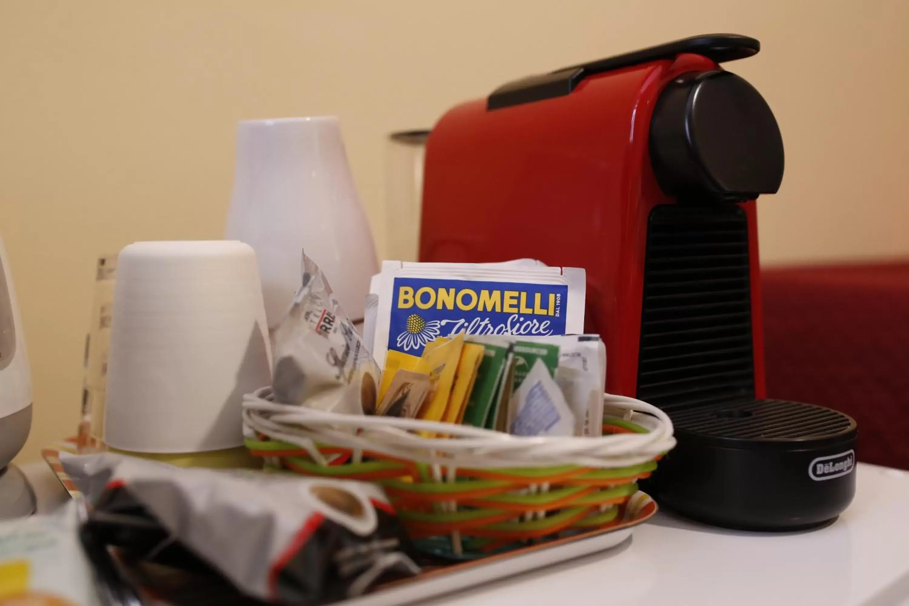 Coffee/tea facilities in Al Quadrato D'Oro rooms