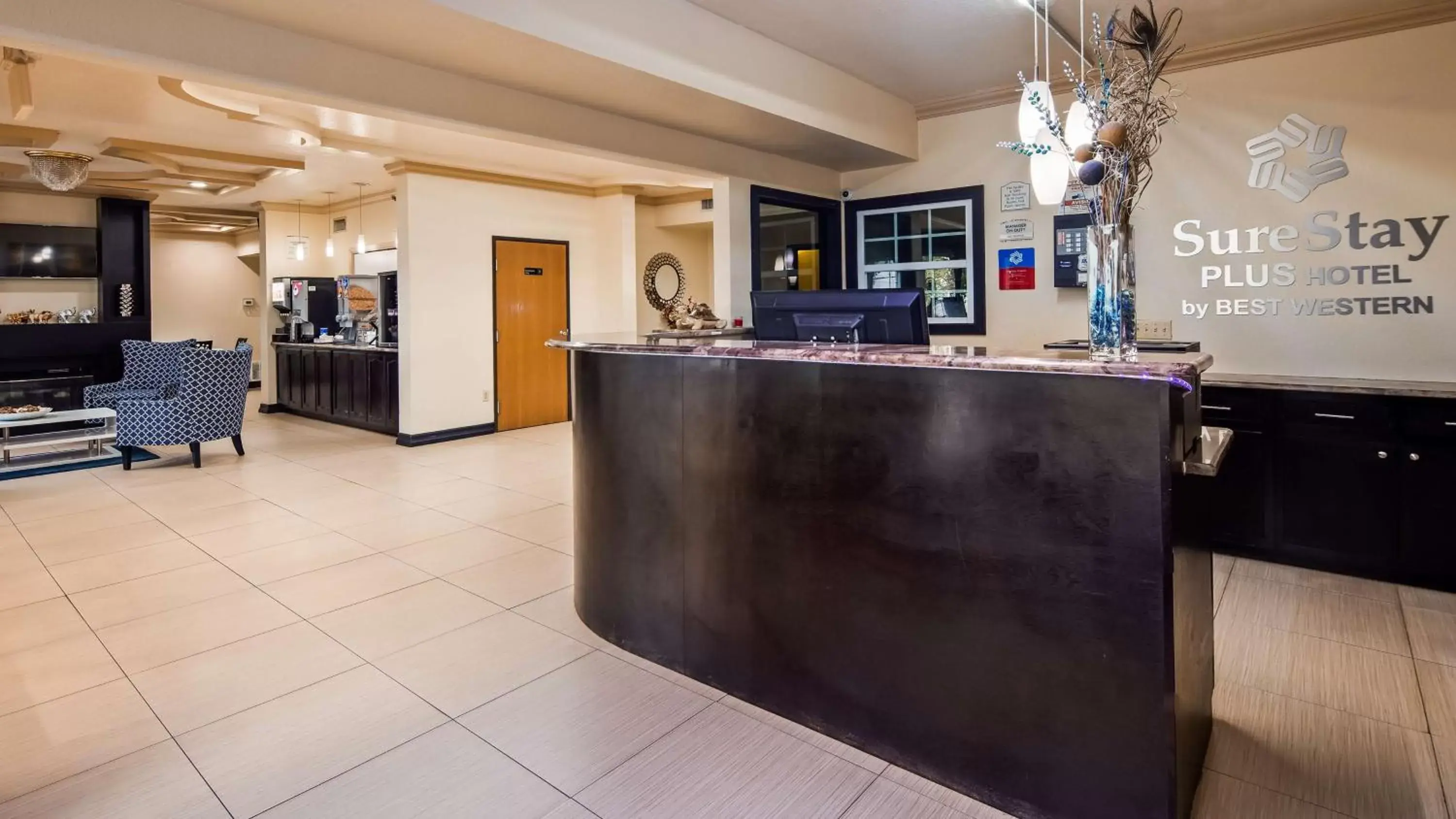 Lobby or reception, Lobby/Reception in SureStay Plus Hotel By Best Western San Antonio North 281 N