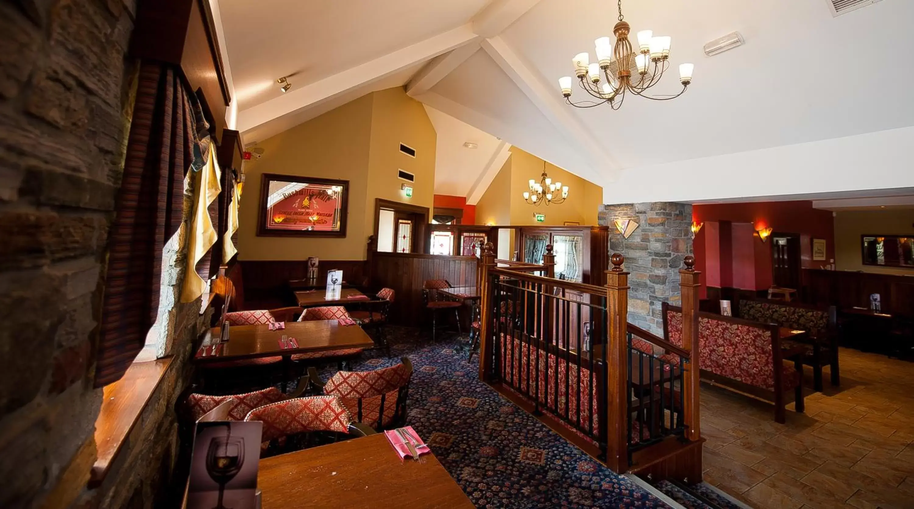 Restaurant/places to eat, Lobby/Reception in Corr's Corner Hotel