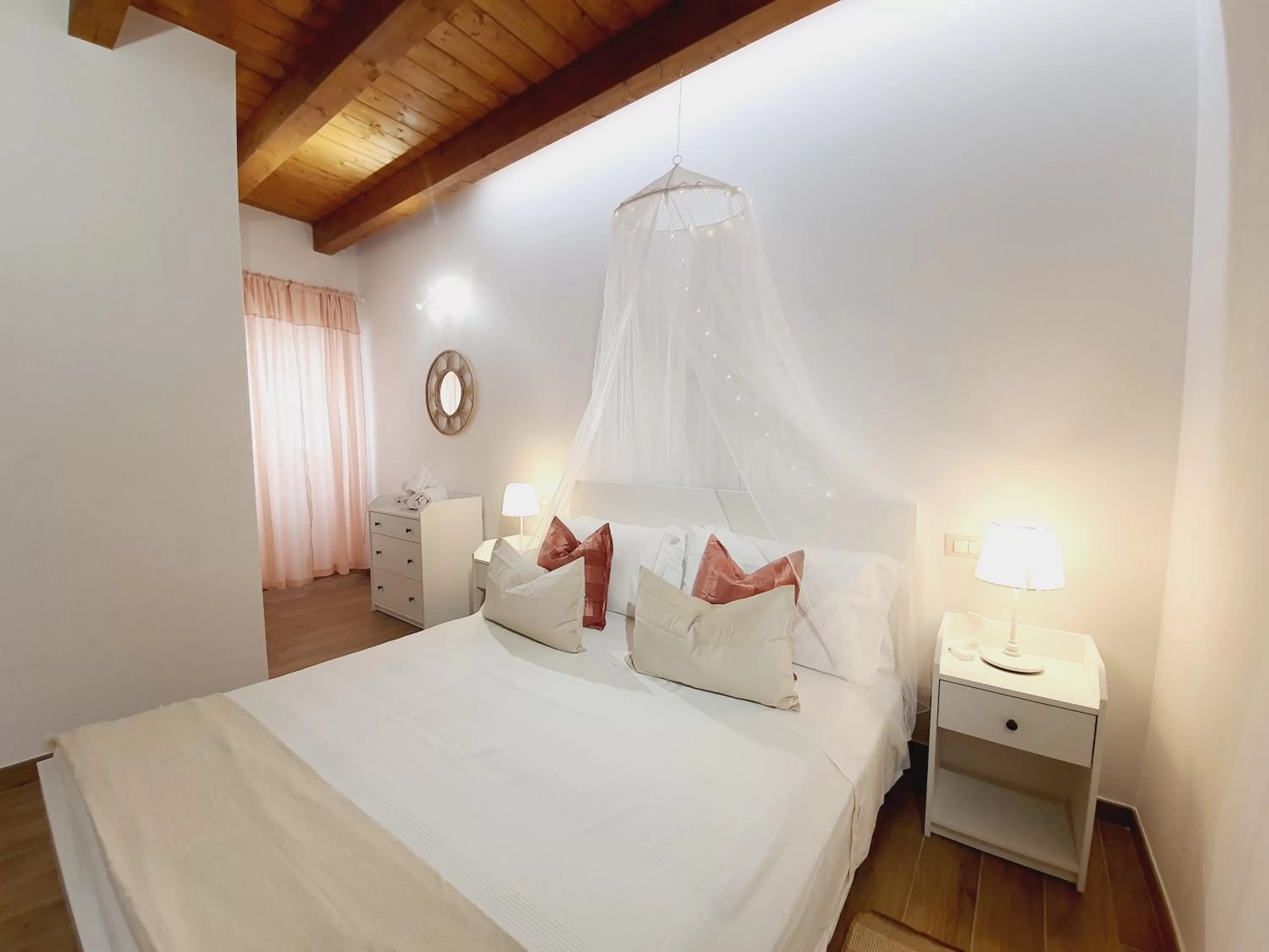 Bed in Casa Ludo - Fondi Vertice Rooms