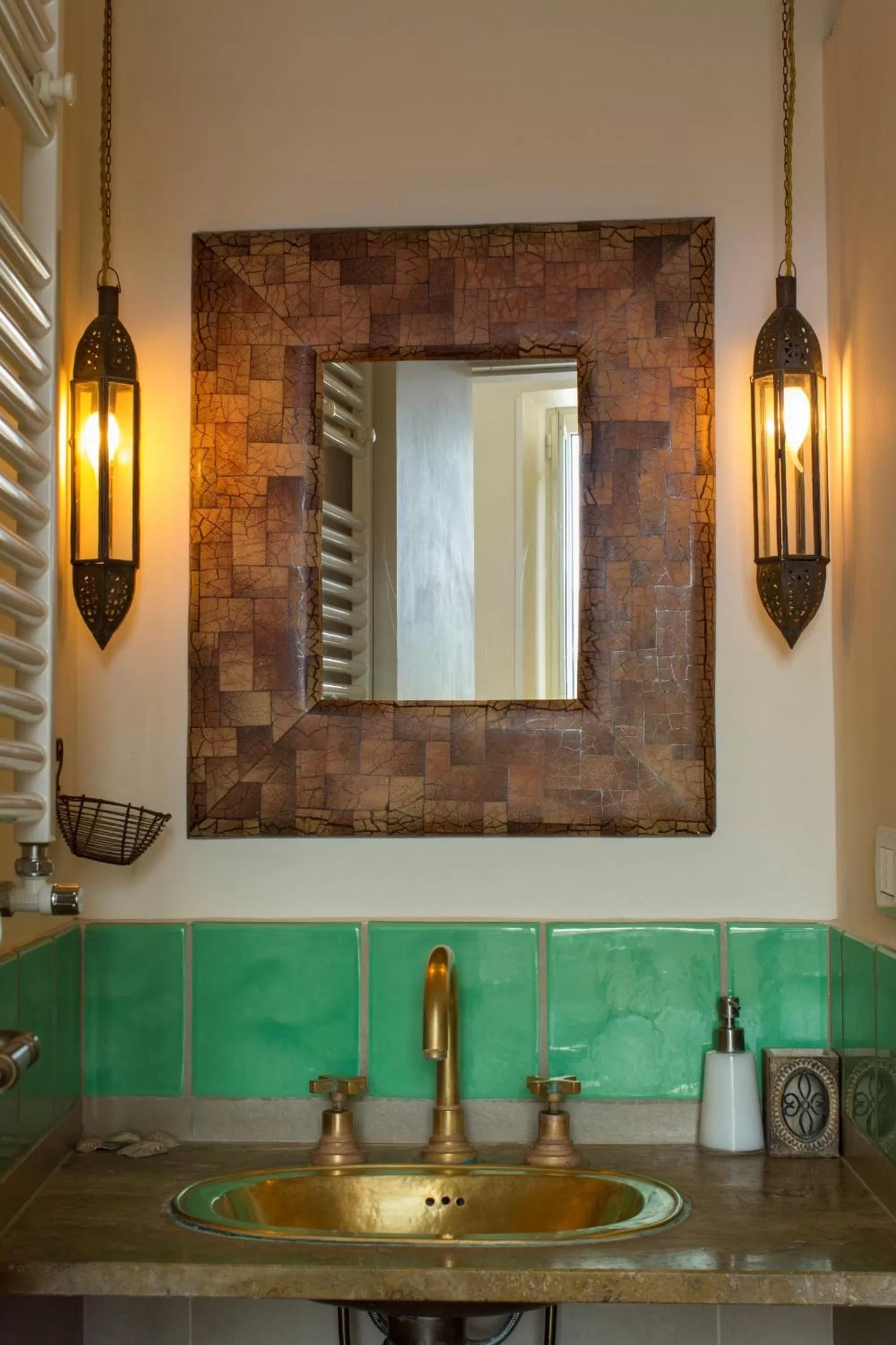 Bathroom in Cerasiello