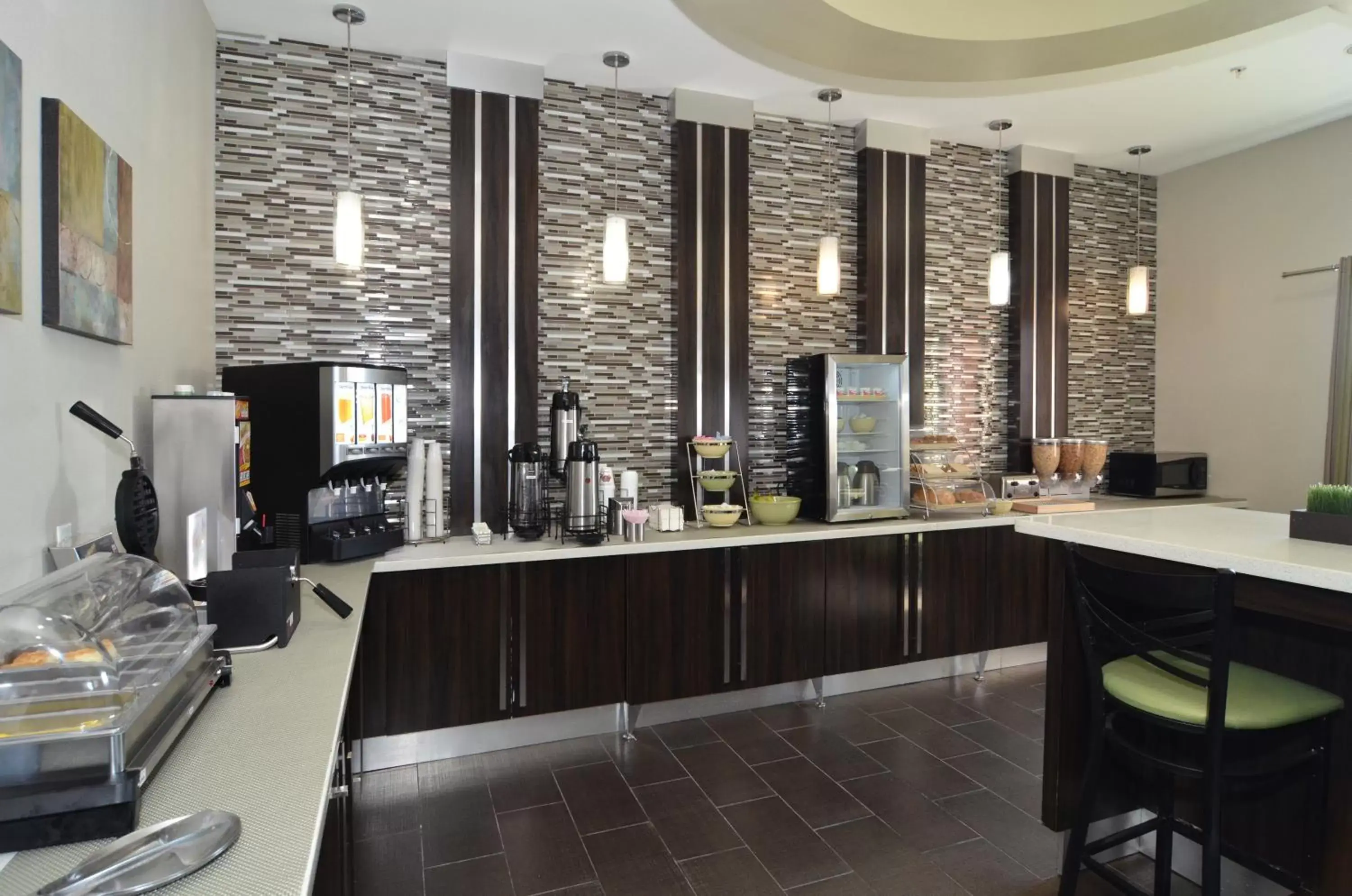 Quality Inn & Suites Kenedy - Karnes City Quality Inn & Suites Kenedy - Karnes City