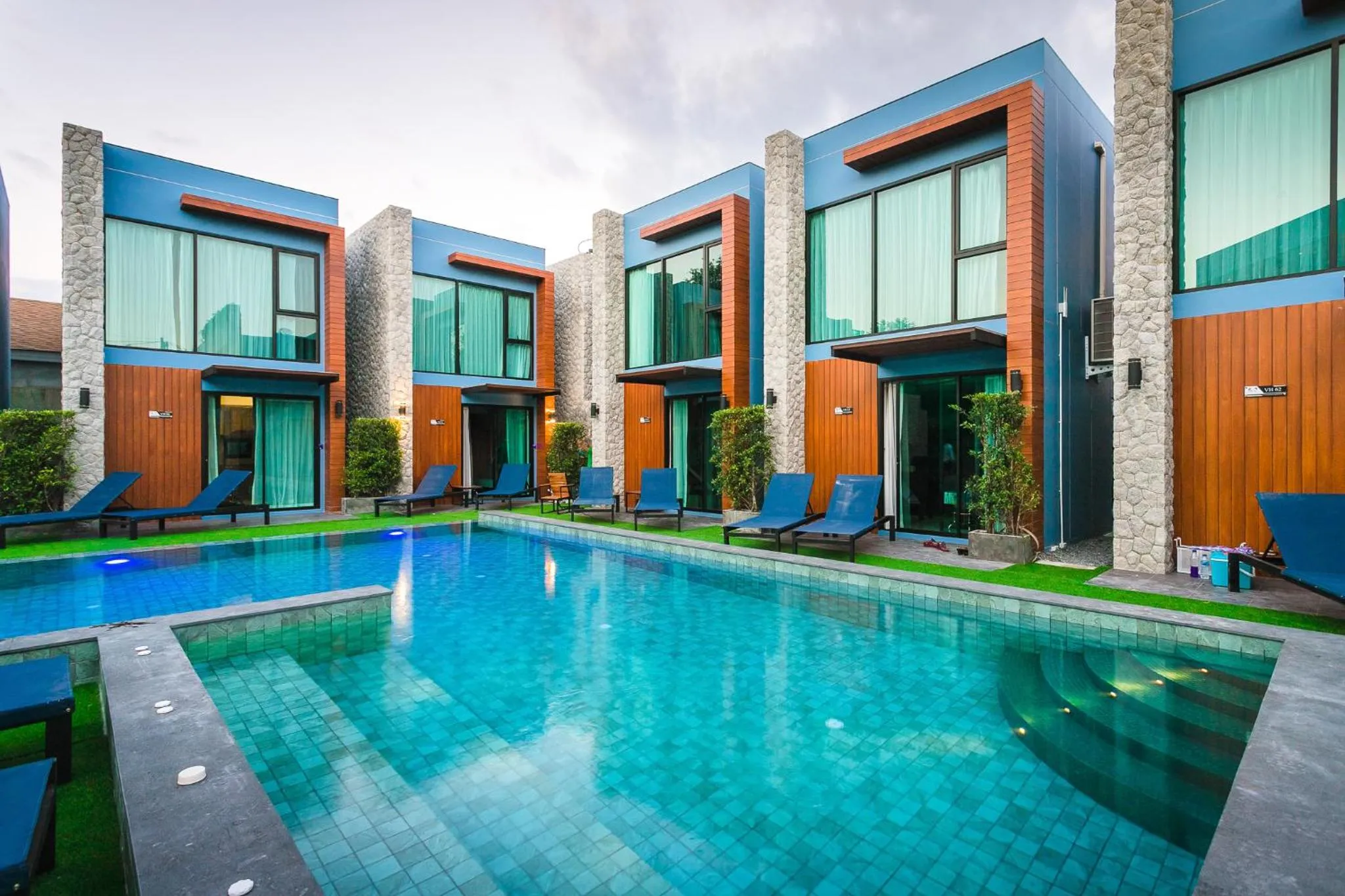 Property building in Peace Blue Naiharn Naturist Resort Phuket SHA Extra Plus