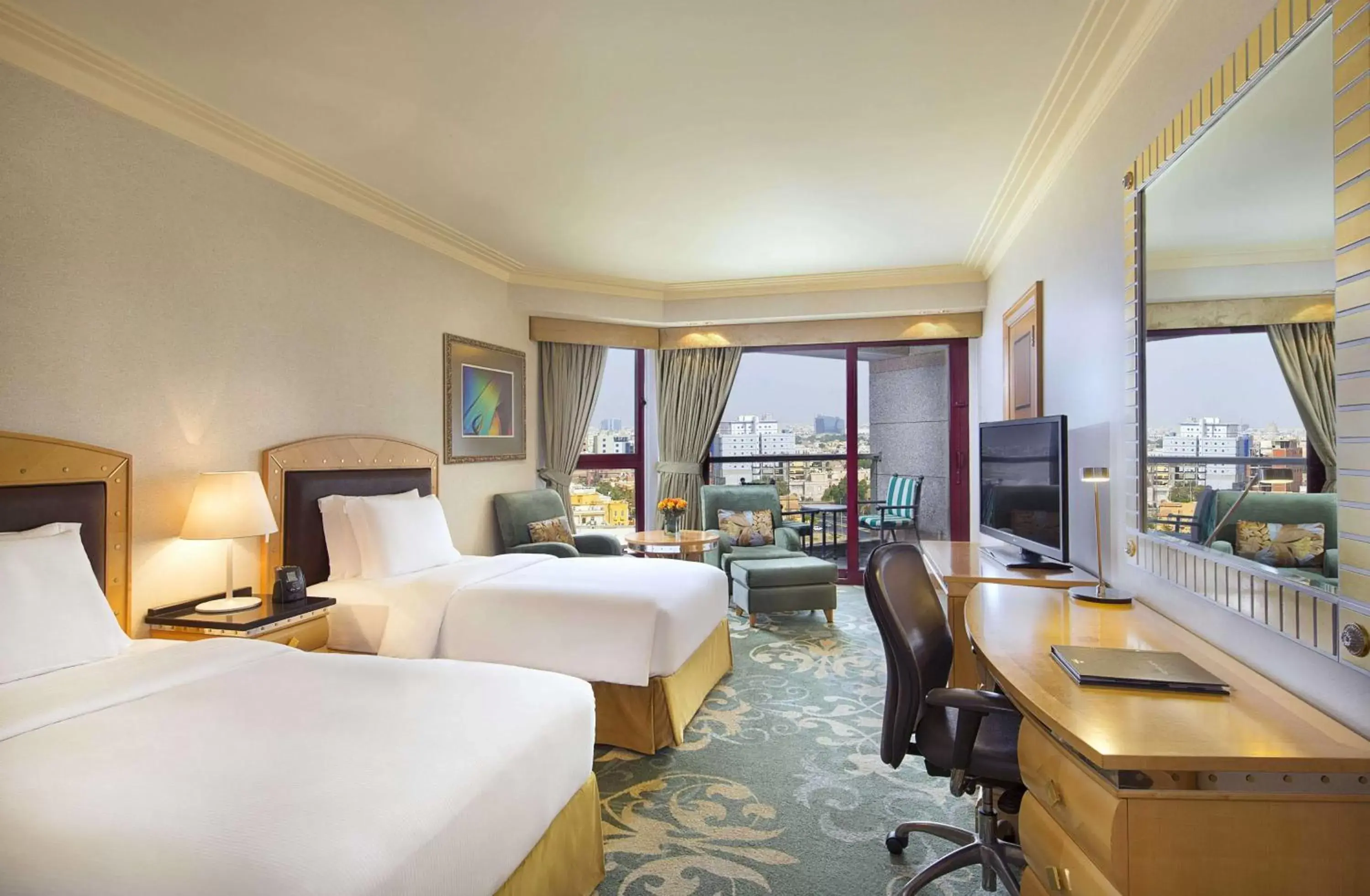 Deluxe Twin Room with City View in Jeddah Hilton