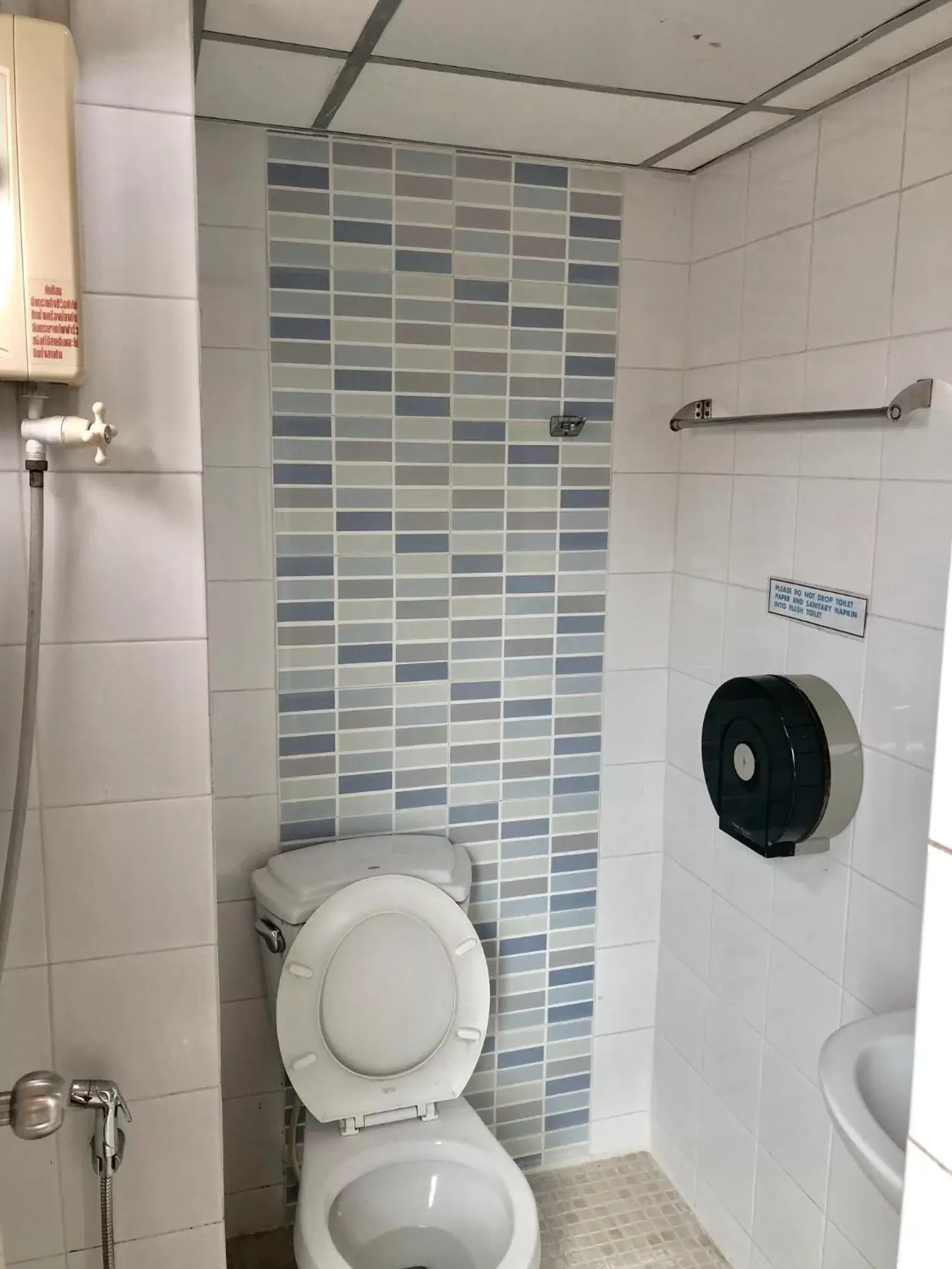 Bathroom in Khaosan Art Hotel - SHA Plus Certified