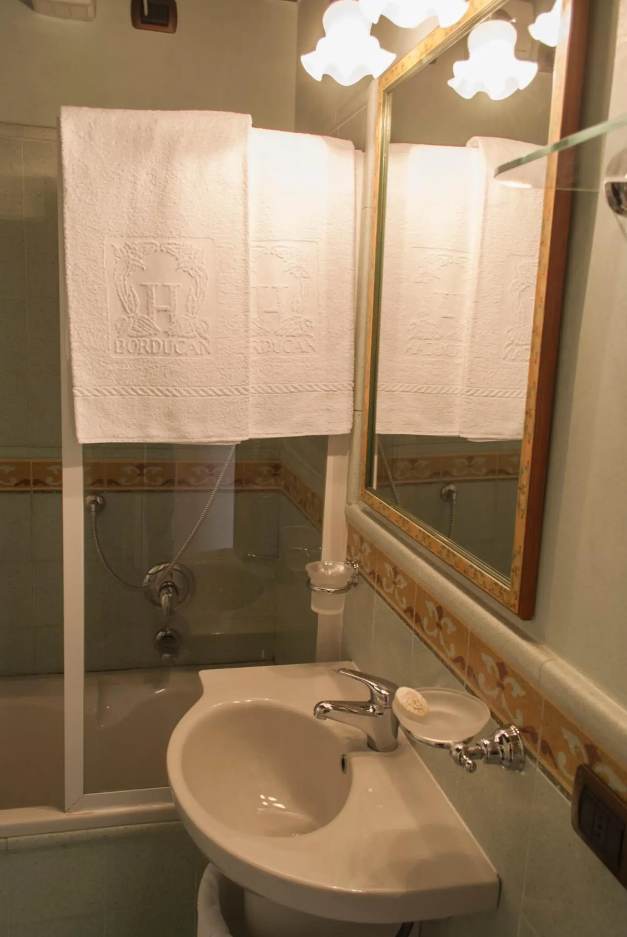 Bathroom in Al Borducan Romantic Hotel - Adults Only