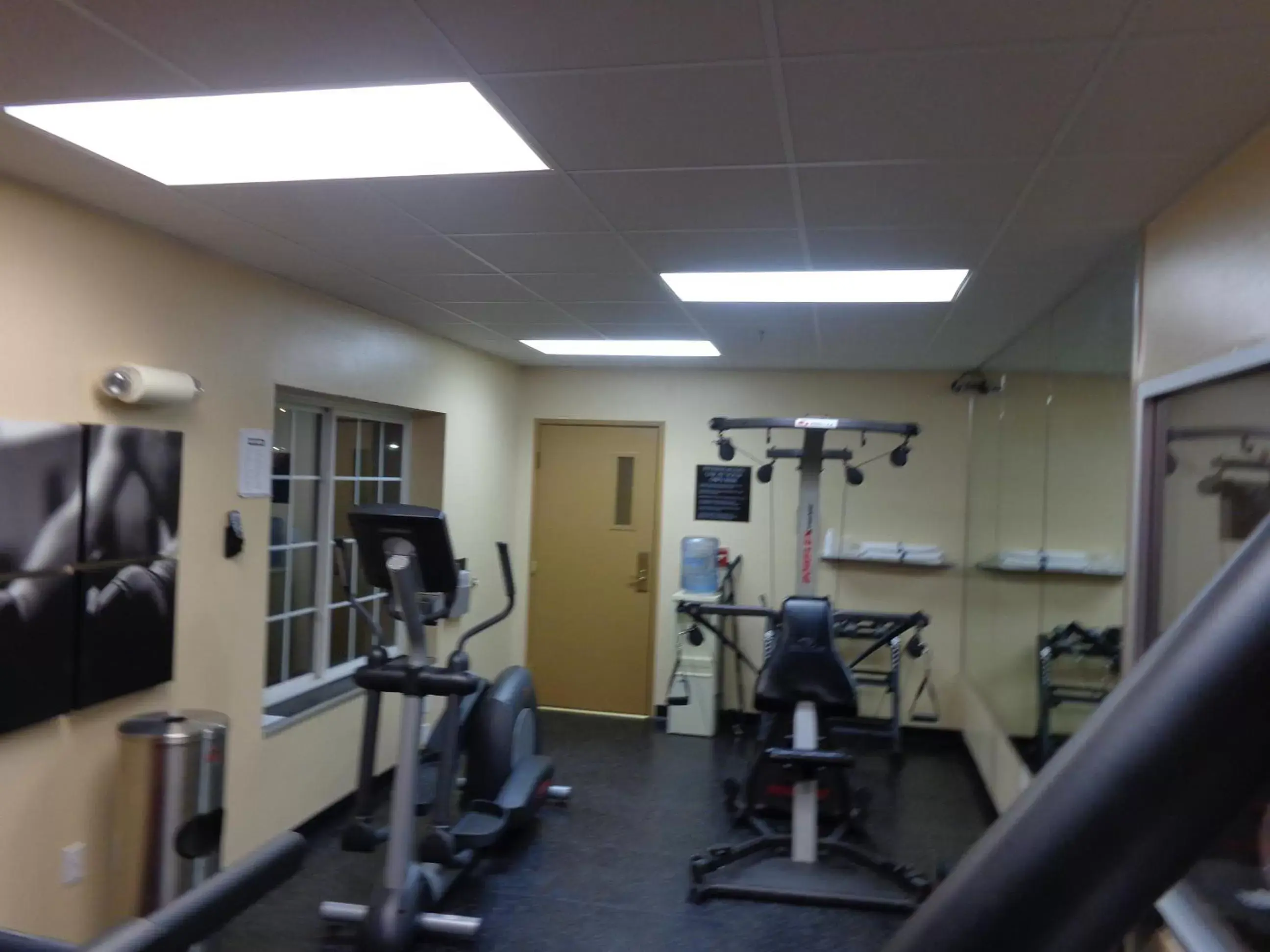 Fitness centre/facilities, Fitness Center/Facilities in Country Inn & Suites by Radisson, Bismarck, ND