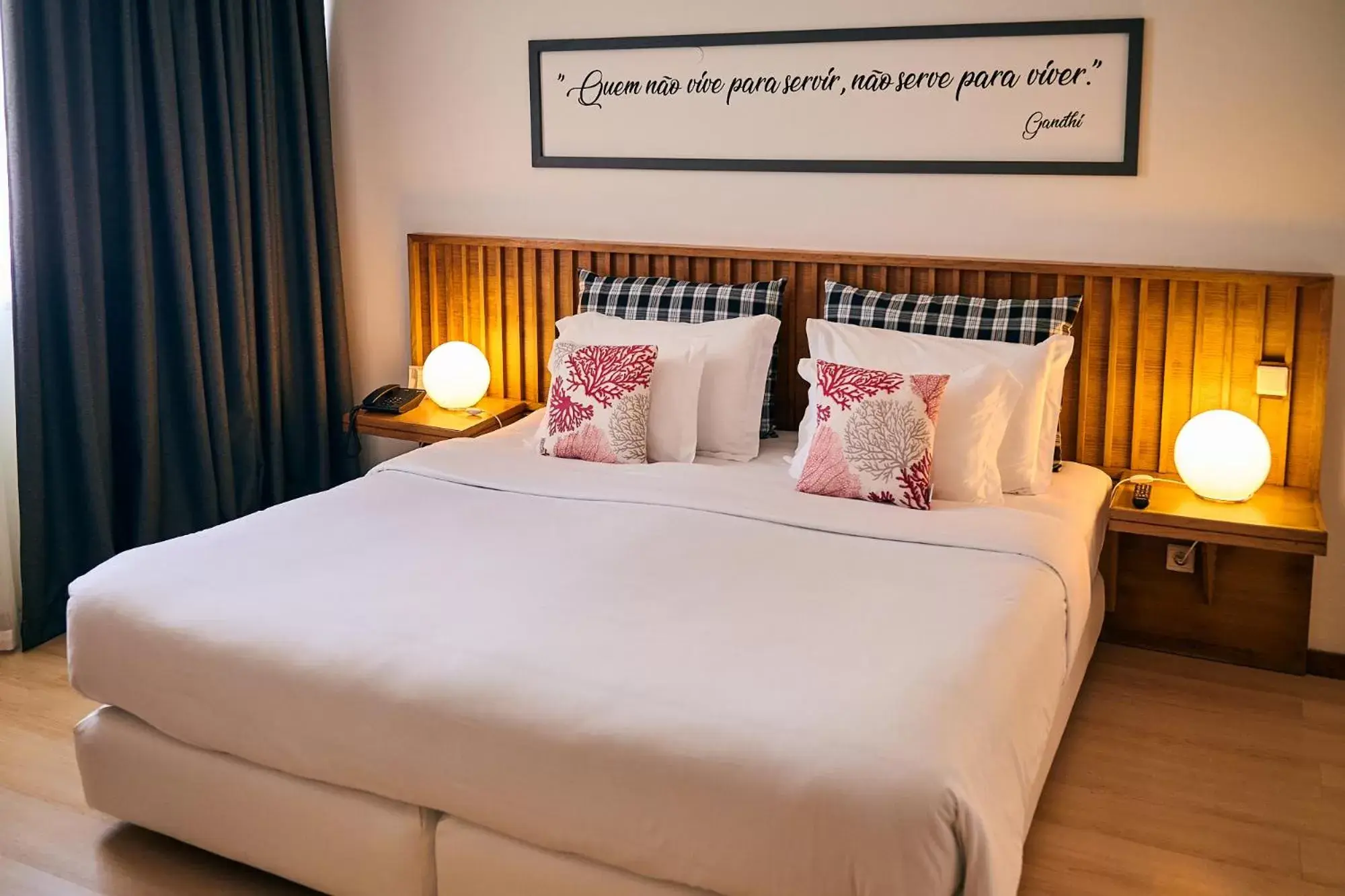 Bed in Hotel Praia Marina by RIDAN Hotels Bed in Hotel Praia Marina by RIDAN Hotels