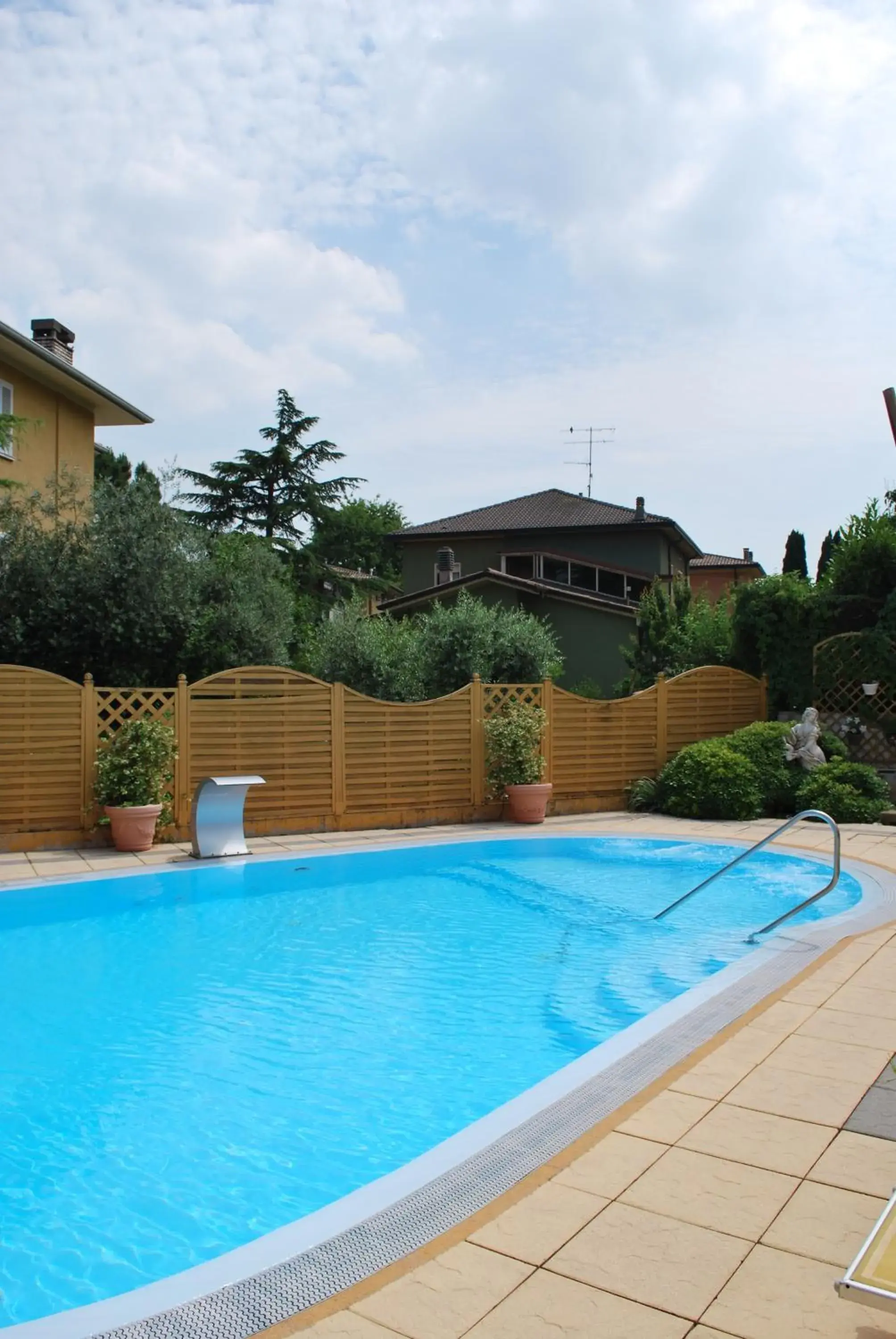 Swimming Pool in Hotel Alsazia