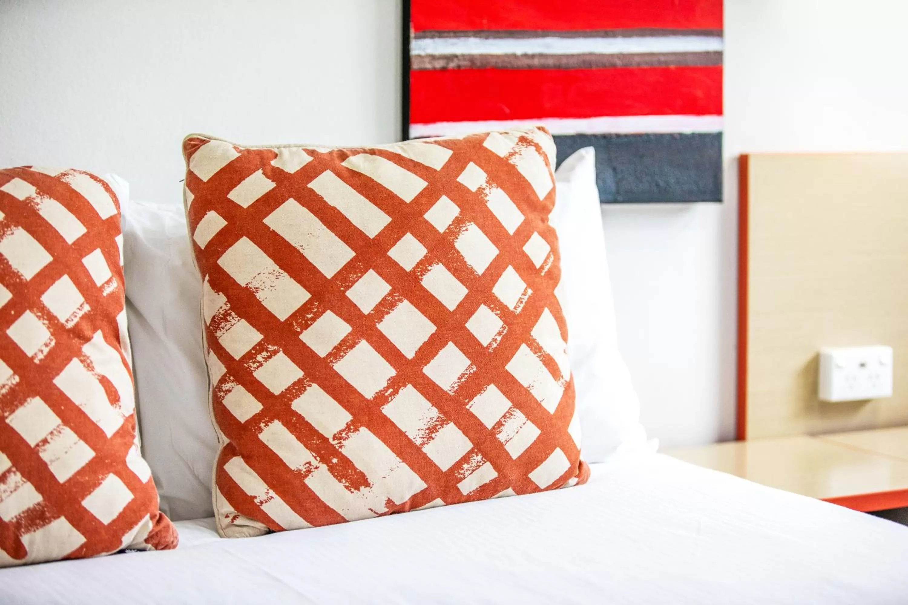 Bedroom, Bed in Villawood Hotel