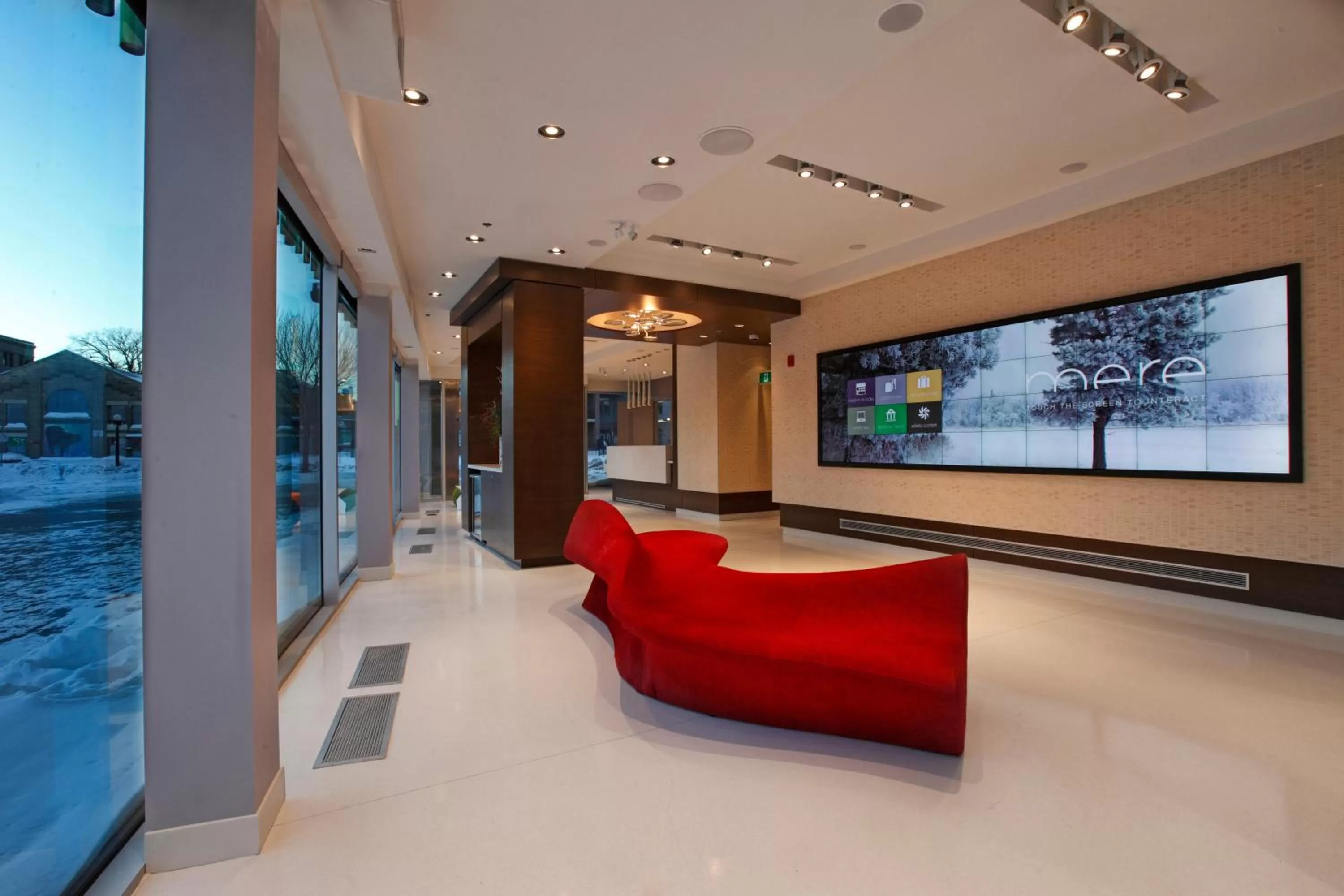 Lobby or reception in Mere Hotel