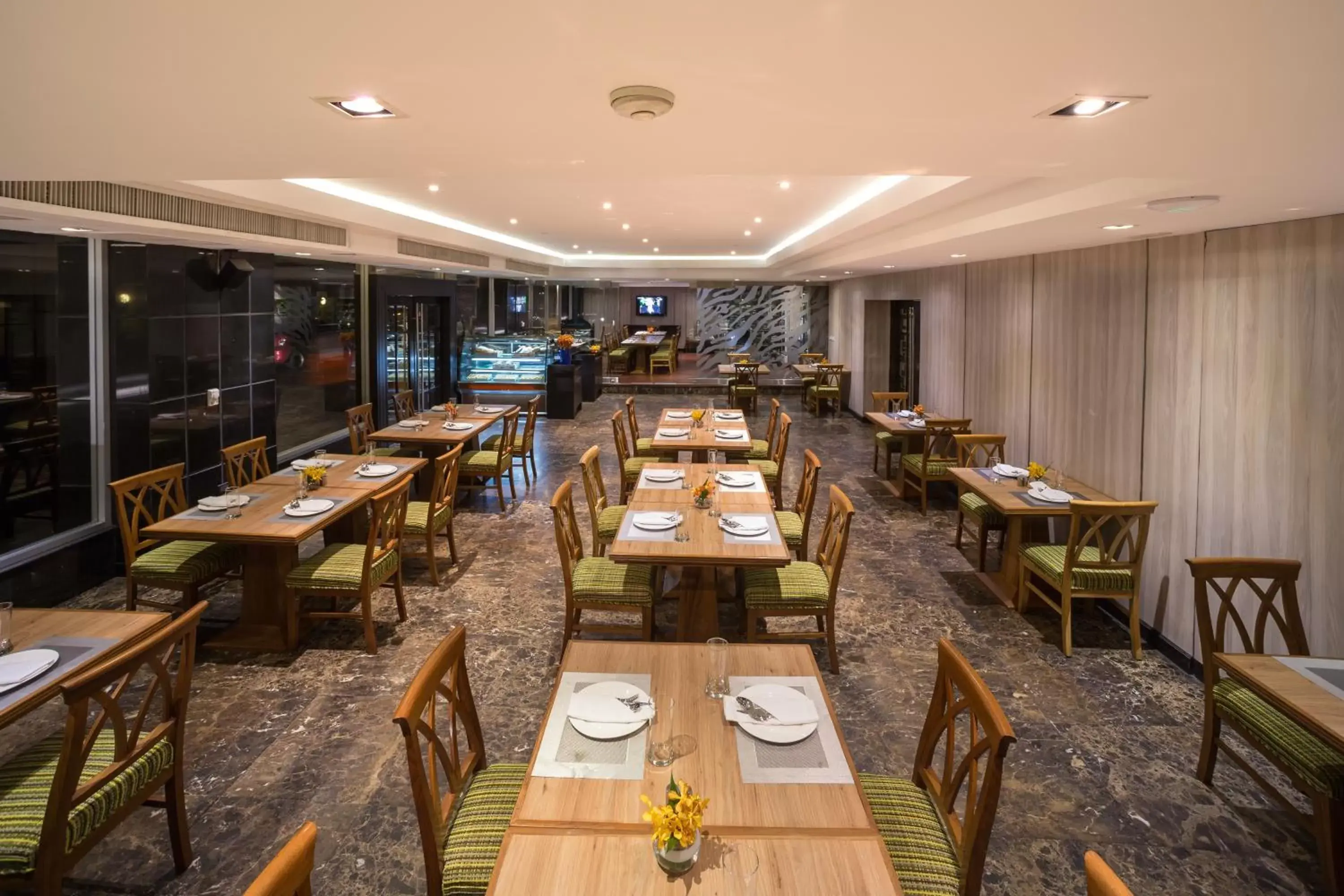 Restaurant/Places to Eat in Bandara Suites Silom, Bangkok - SHA Extra Plus