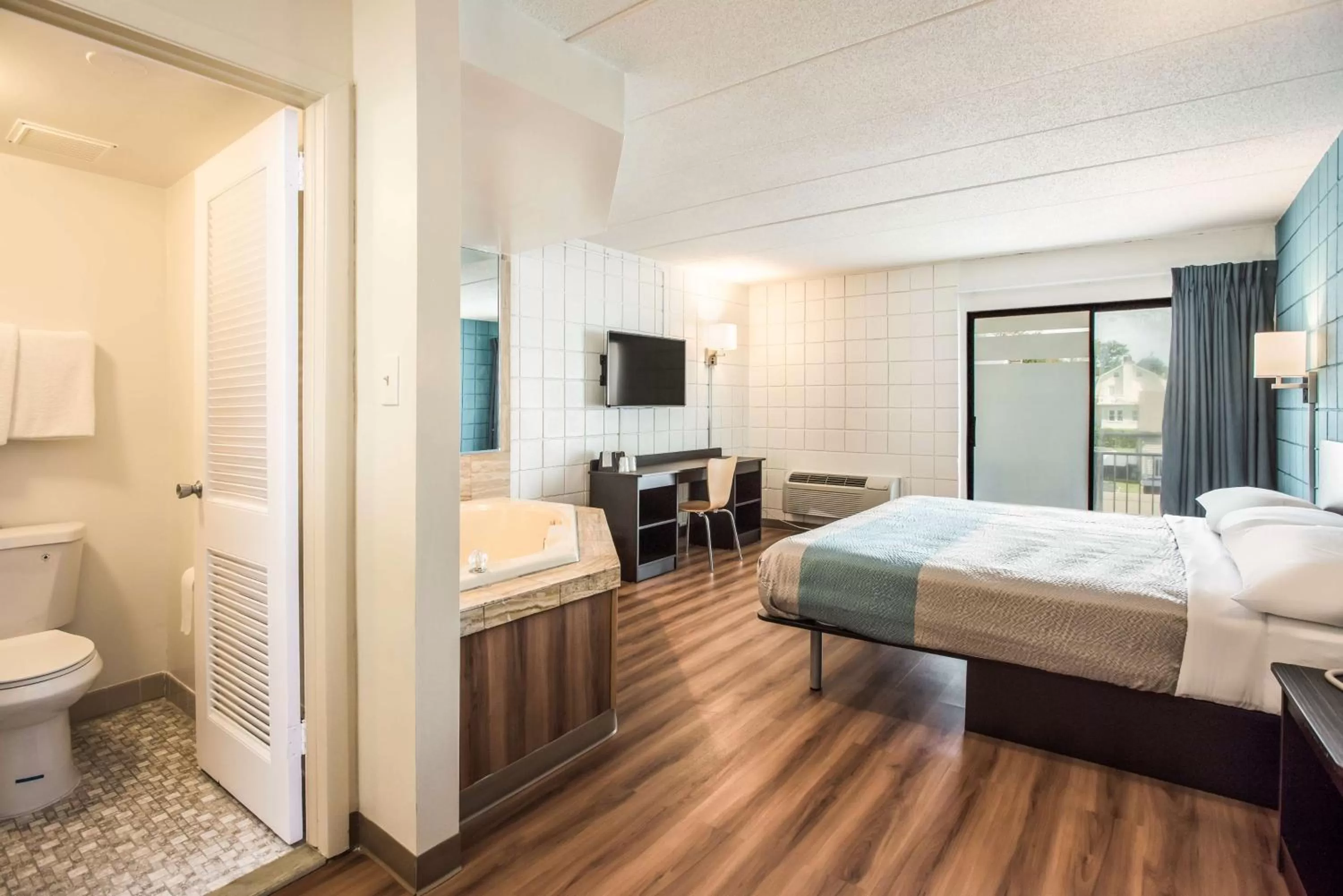 Spa and wellness centre/facilities, Bed in Motel 6-Somers Point, NJ - Ocean City - Wild Wood Beach