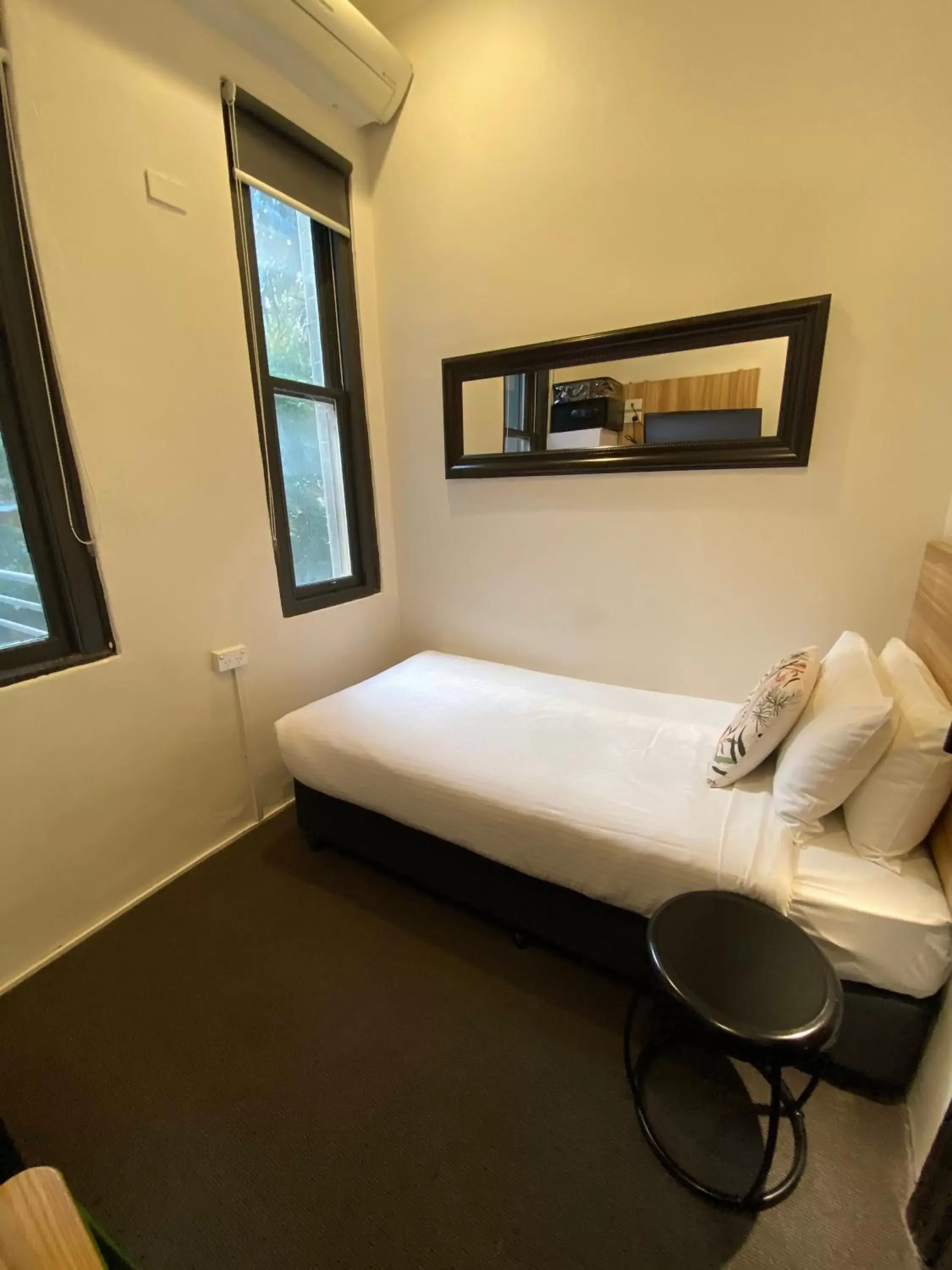Bed in Glenferrie Lodge