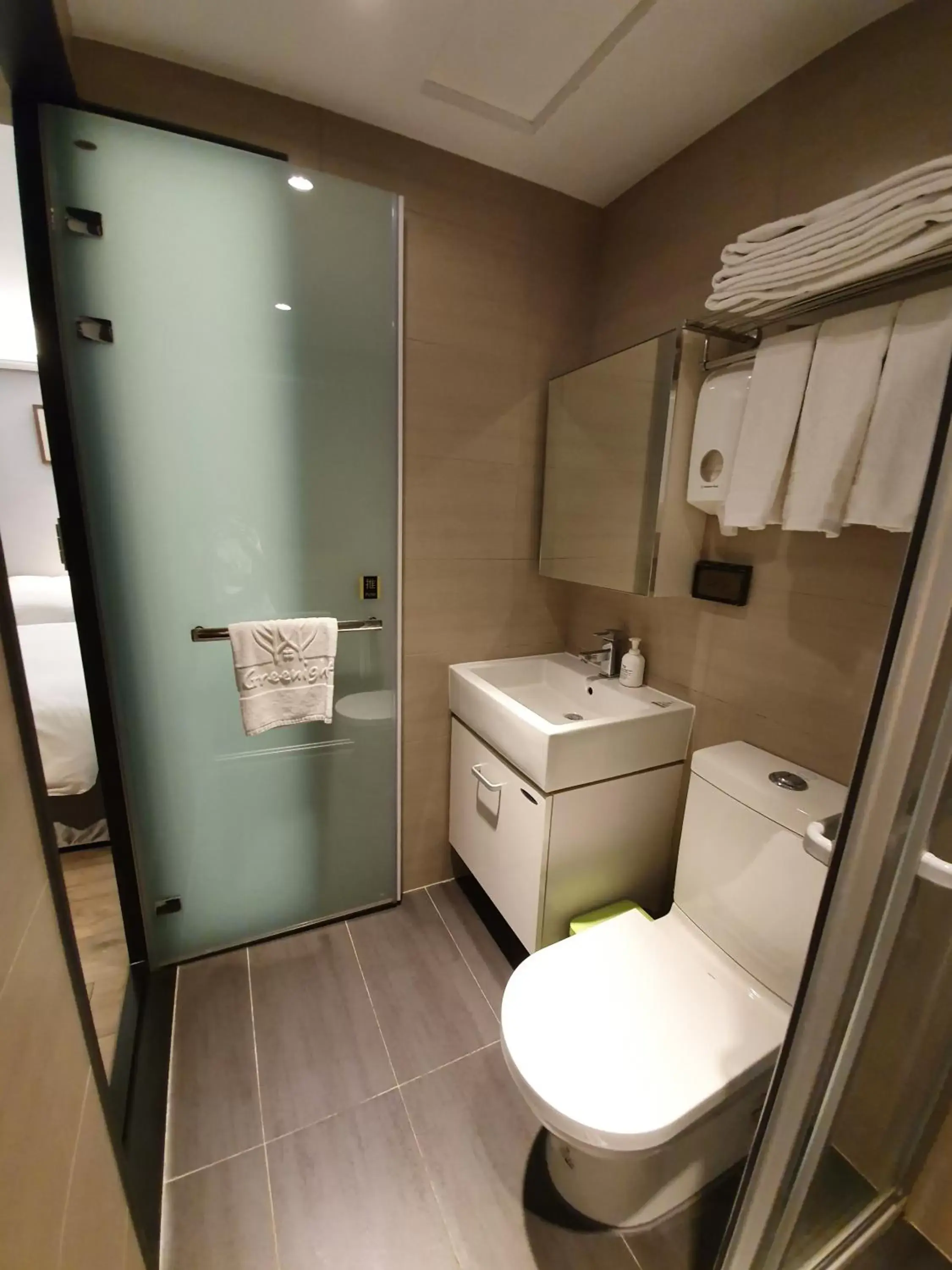 Bathroom in Greenight Hotel