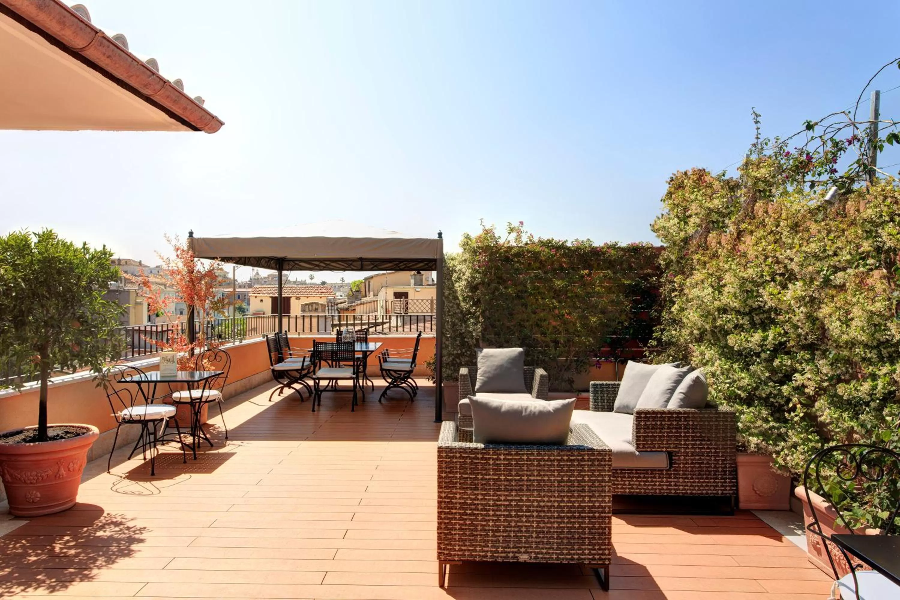 Balcony/Terrace in Hotel Degli Artisti