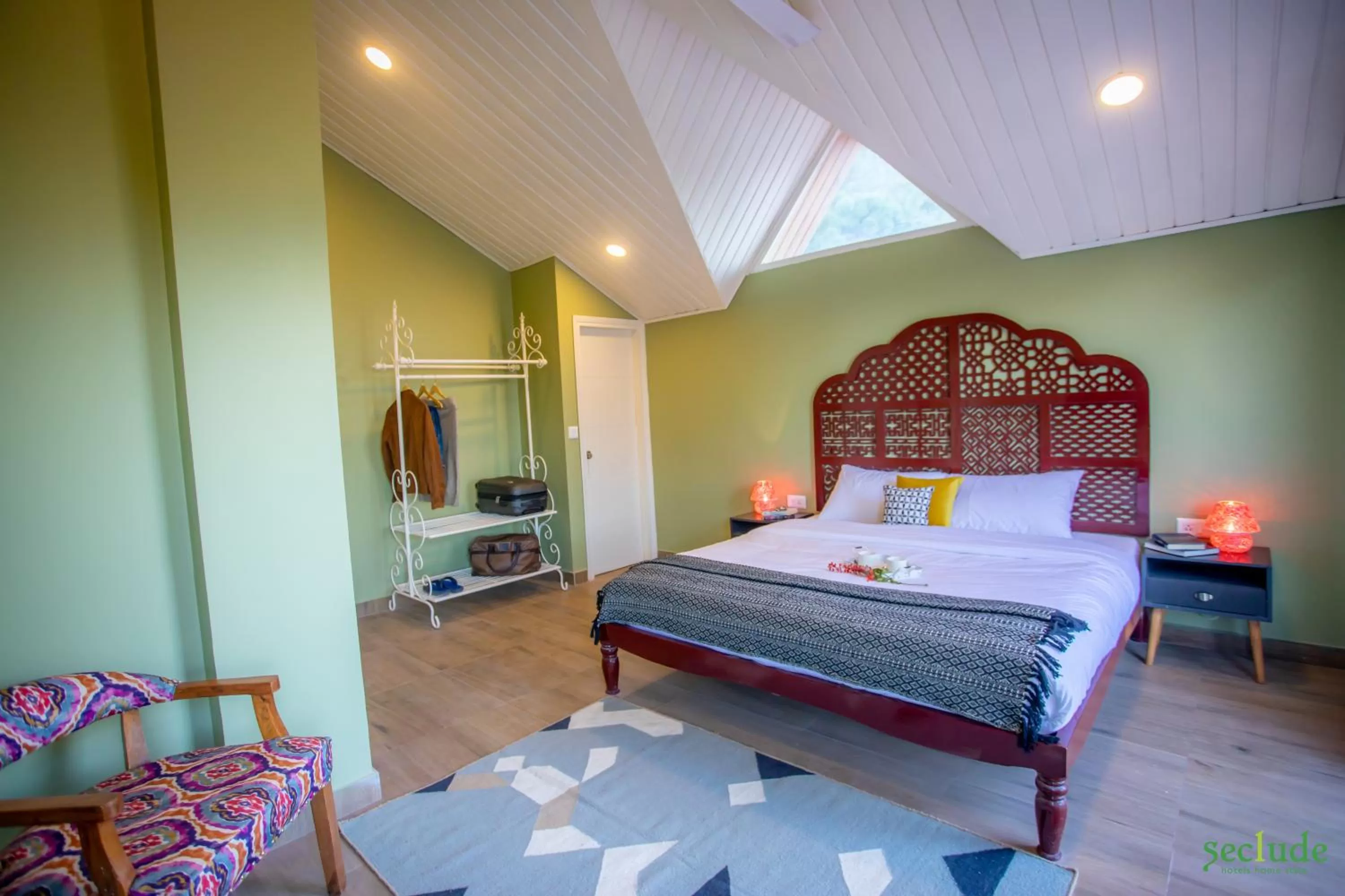 Bedroom, Bed in Seclude Kasauli, Himachal Pradesh